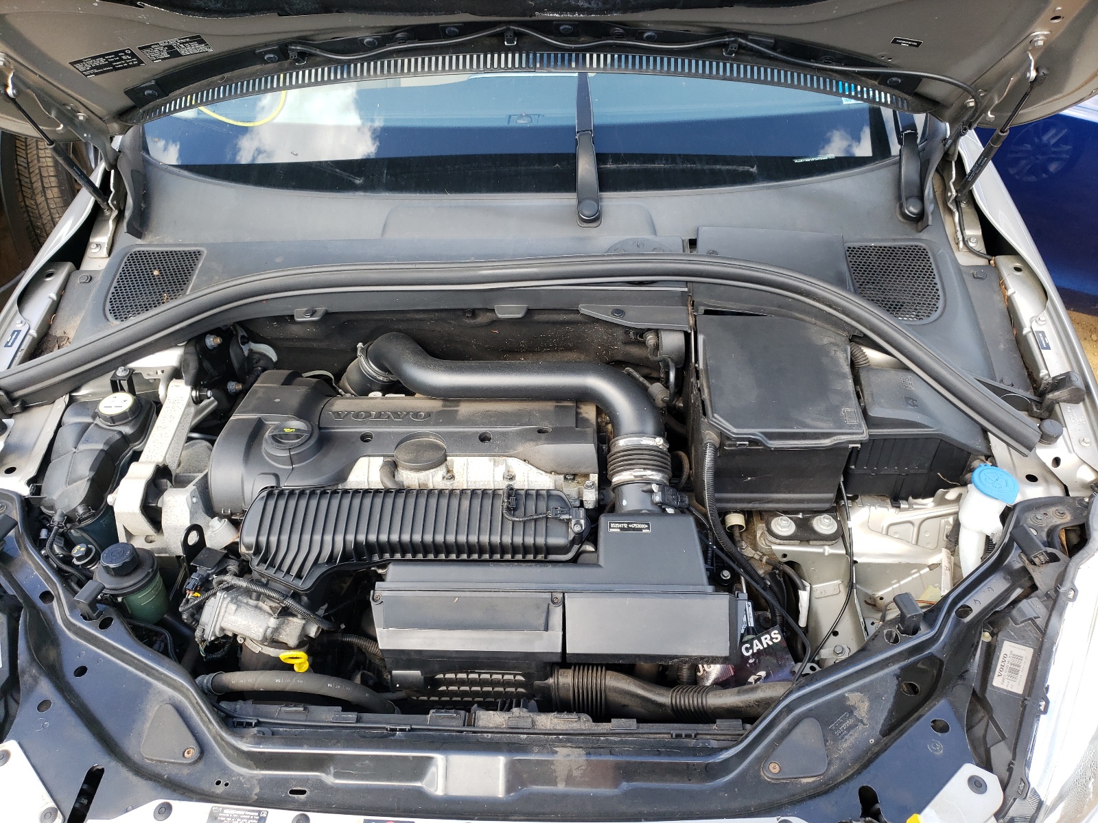 Photo 7 from auction – 2015 VOLVO XC60 T5 PR with VIN YV4612RKXF2673055