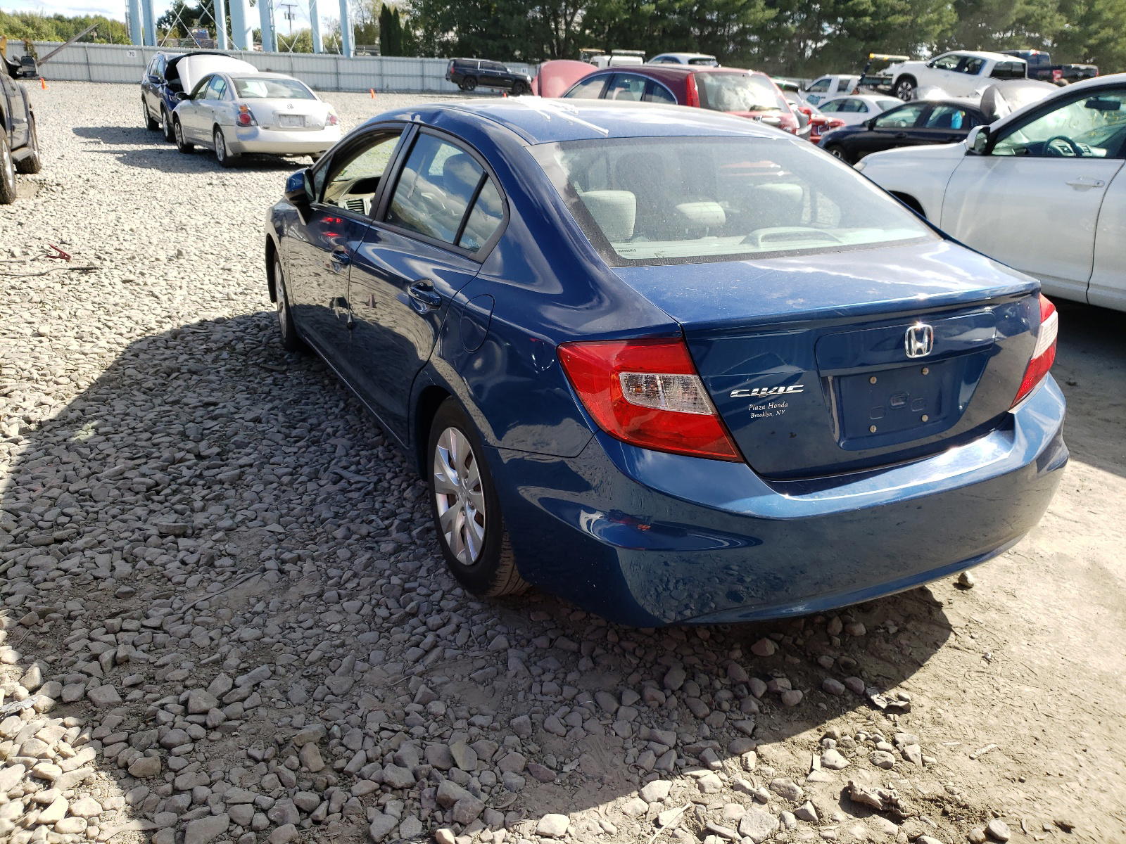 Photo 3 from auction – 2012 HONDA CIVIC LX with VIN 2HGFB2F51CH511642