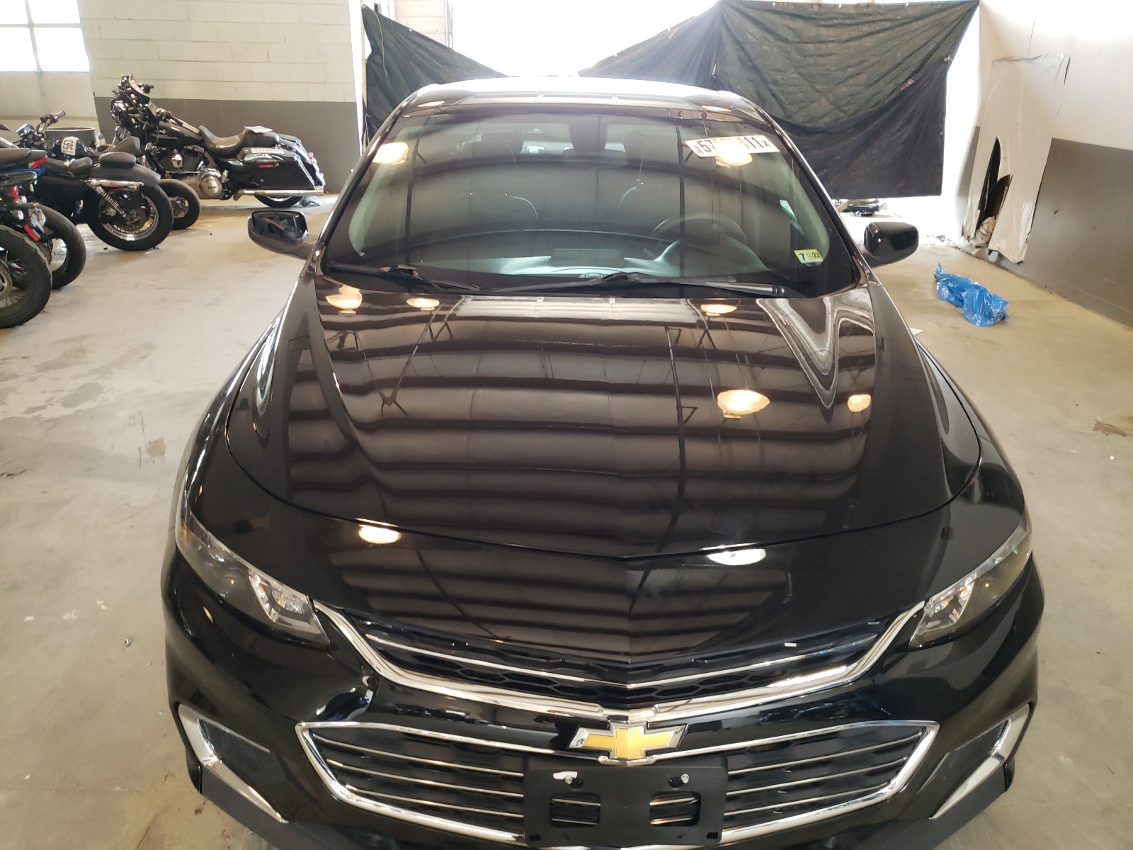 Photo 9 from auction – 2018 CHEVROLET MALIBU LS with VIN 1G1ZB5ST9JF171911