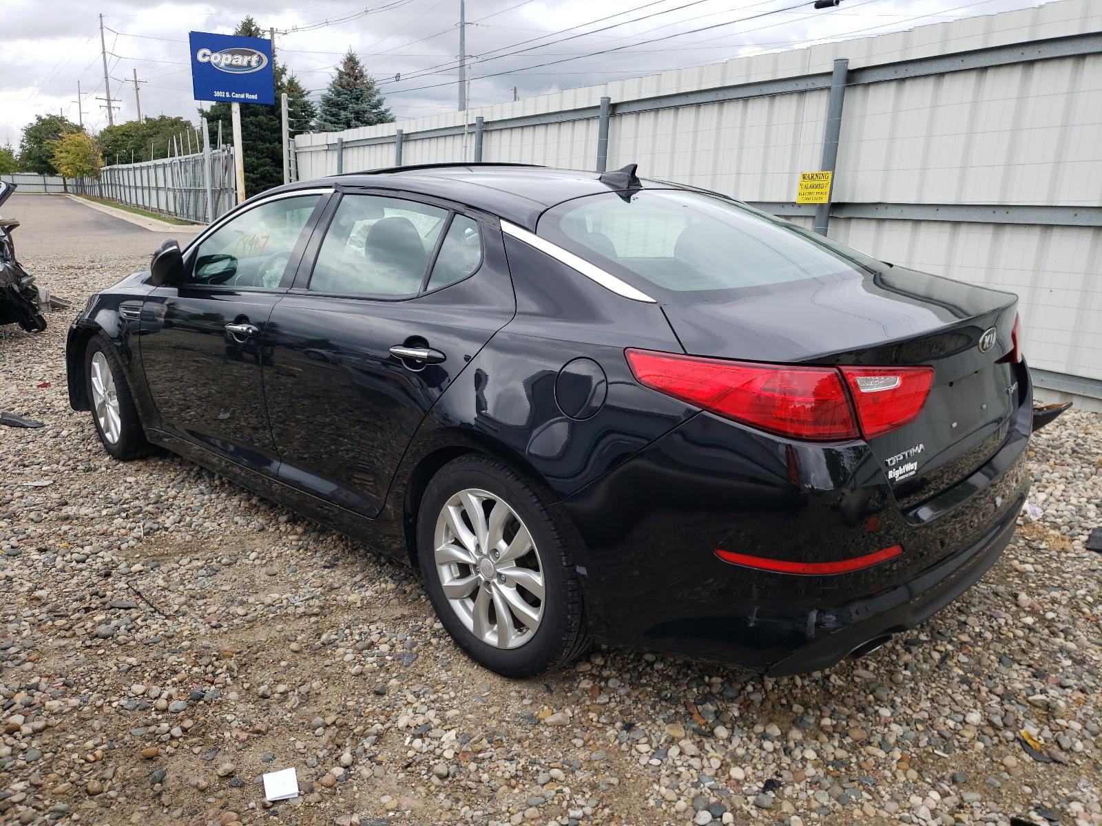 Photo 3 from auction – 2015 KIA OPTIMA EX with VIN 5XXGN4A79FG490870