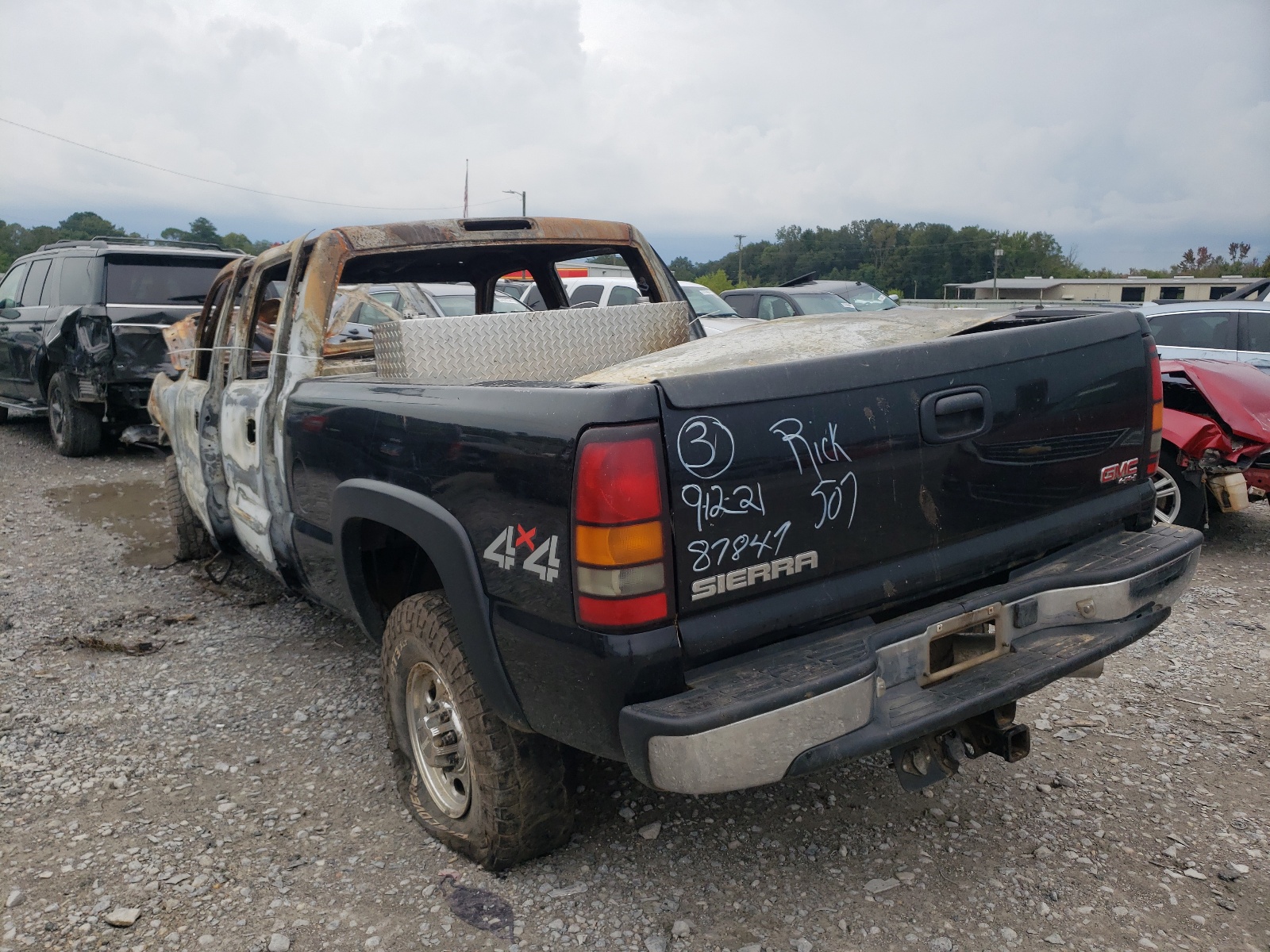 Photo 3 from auction – 2005 GMC SIERRA K25 with VIN 1GTHK23235F927553