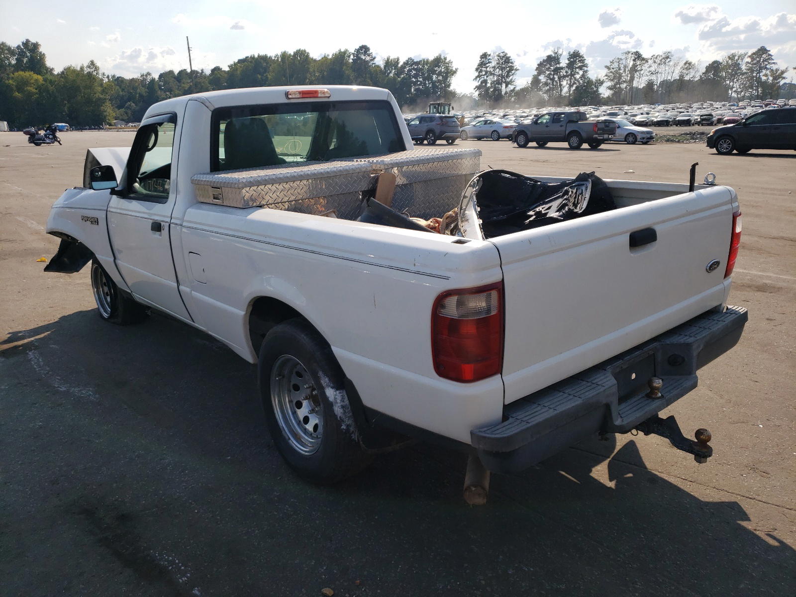 Photo 3 from auction – 2004 FORD RANGER with VIN 1FTYR10U24PB35172