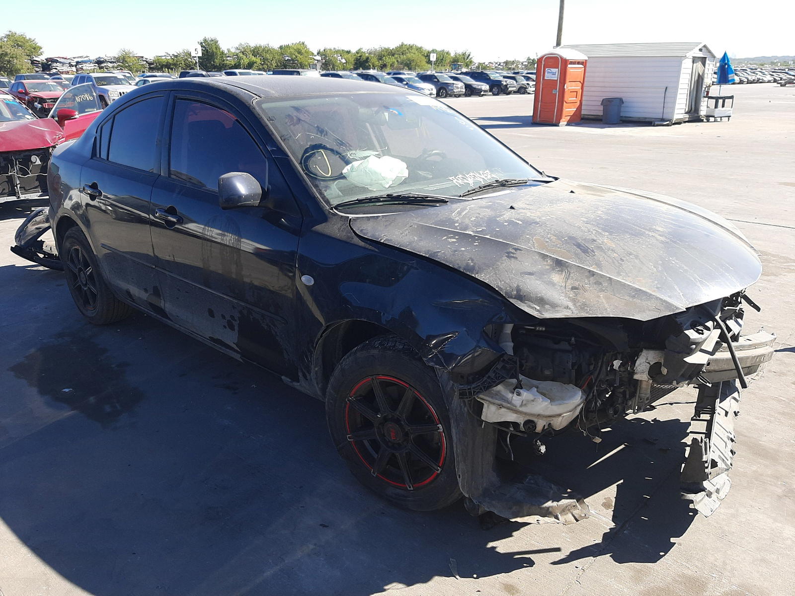 MAZDA 3 I 2008 with VIN JM1BK12F381135764 - Photo from auction