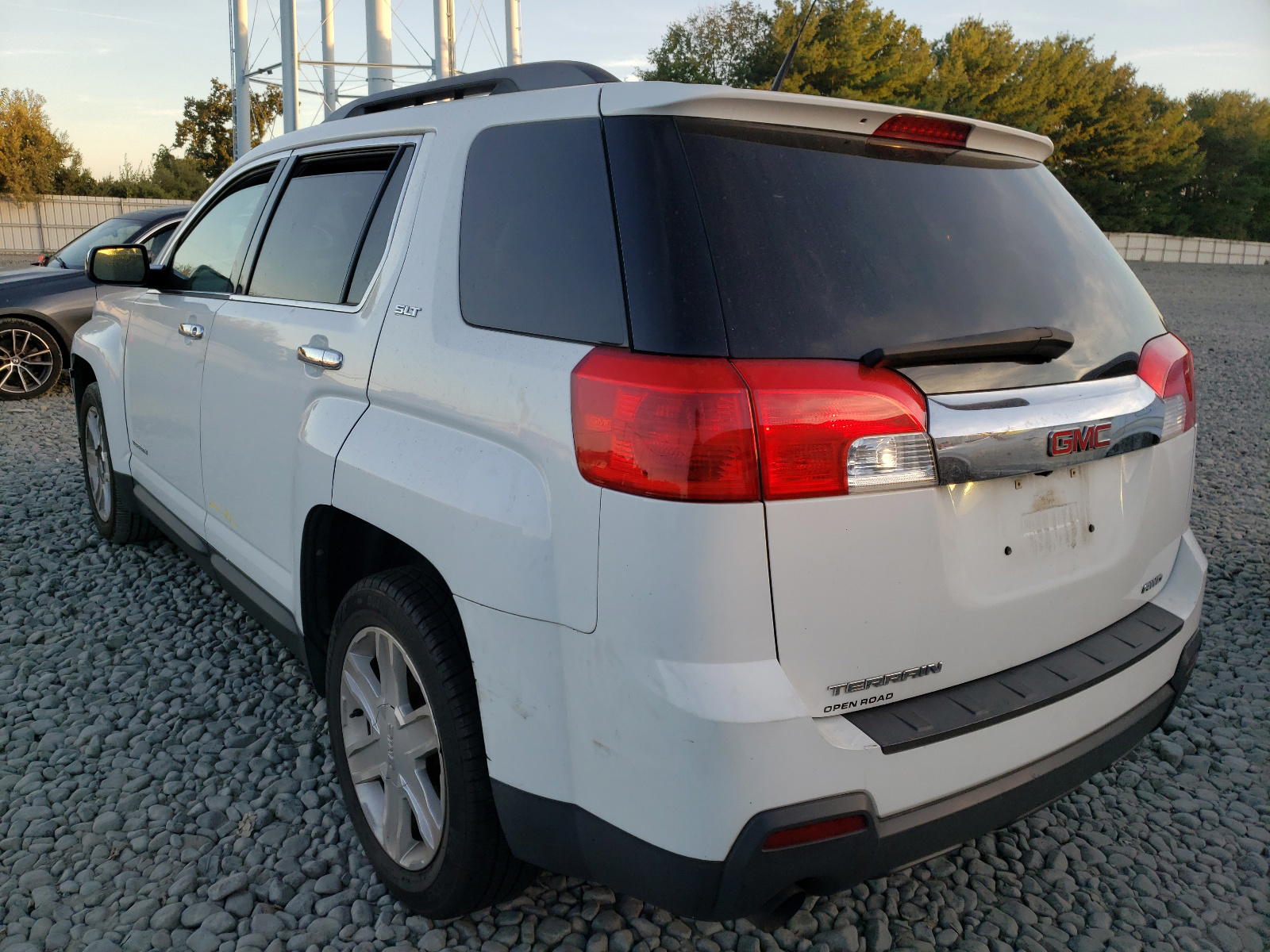 Photo 3 from auction – 2011 GMC TERRAIN SL with VIN 2CTFLVE54B6215527