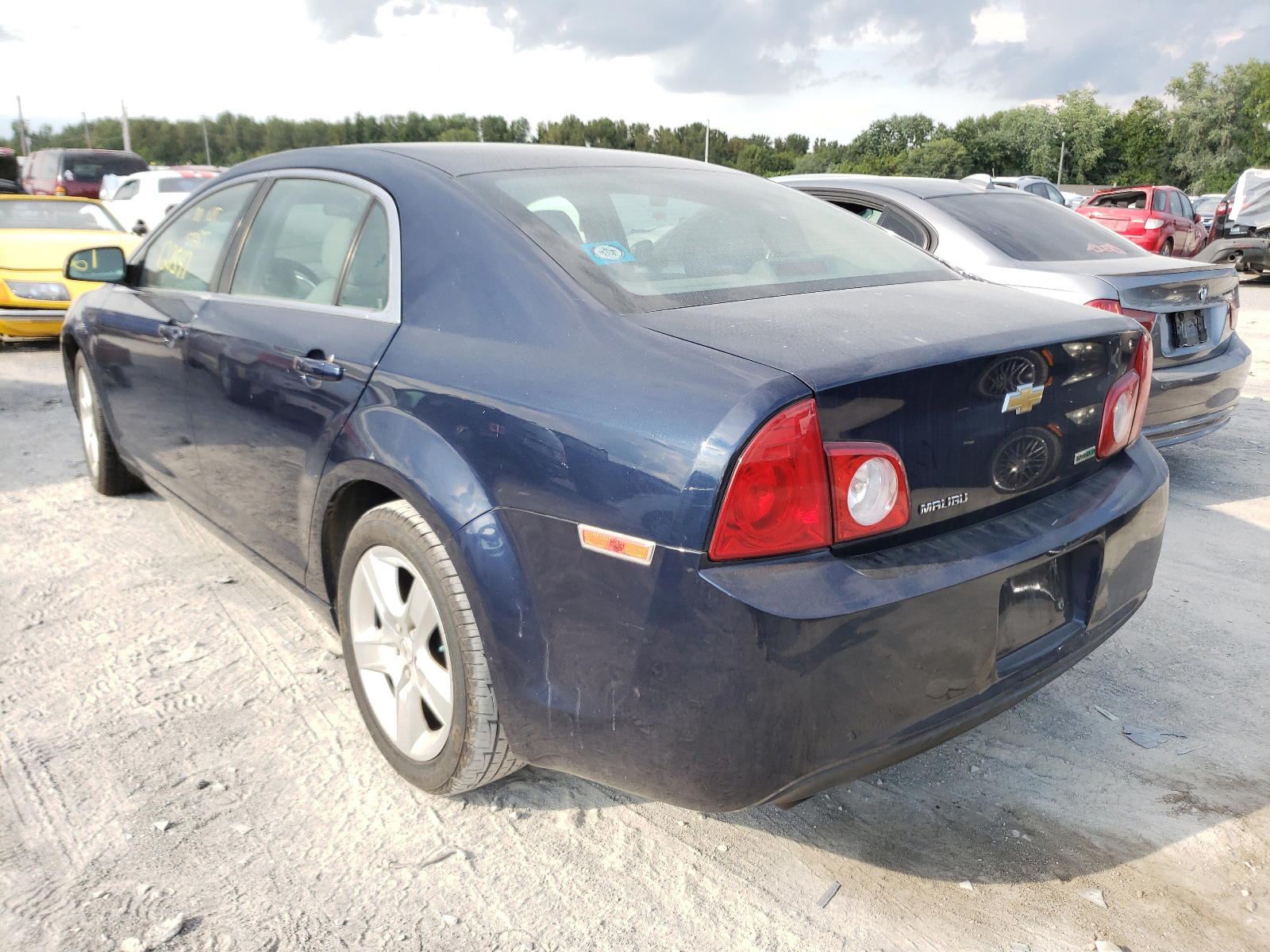 Photo 3 from auction – 2011 CHEVROLET MALIBU LS with VIN 1G1ZA5EU2BF264245