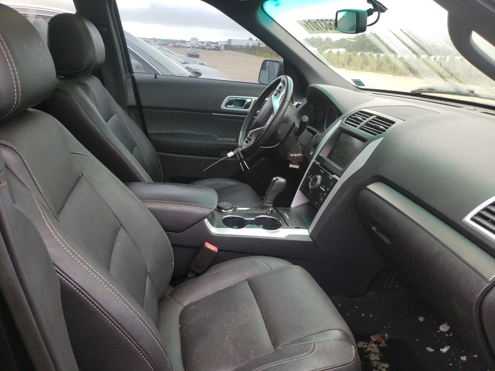 Zdjęcie 5 z aukcji – 2015 FORD EXPLORER S z VIN 1FM5K8GT6FGB45201