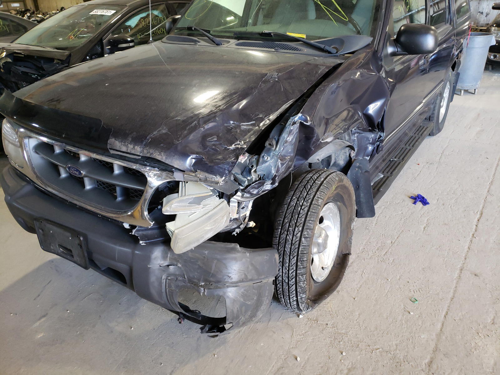 Photo 9 from auction – 2001 FORD EXPLORER X with VIN 1FMZU73E61UB04512