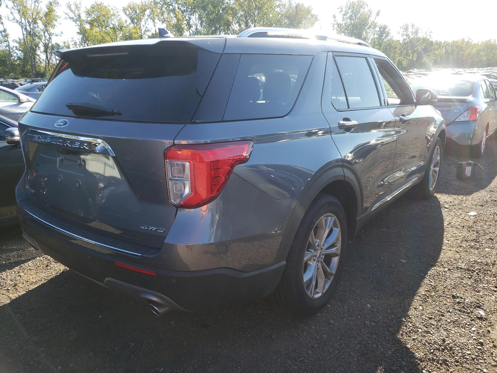 Photo 4 from auction – 2021 FORD EXPLORER L with VIN 1FMSK8FH7MGB45592