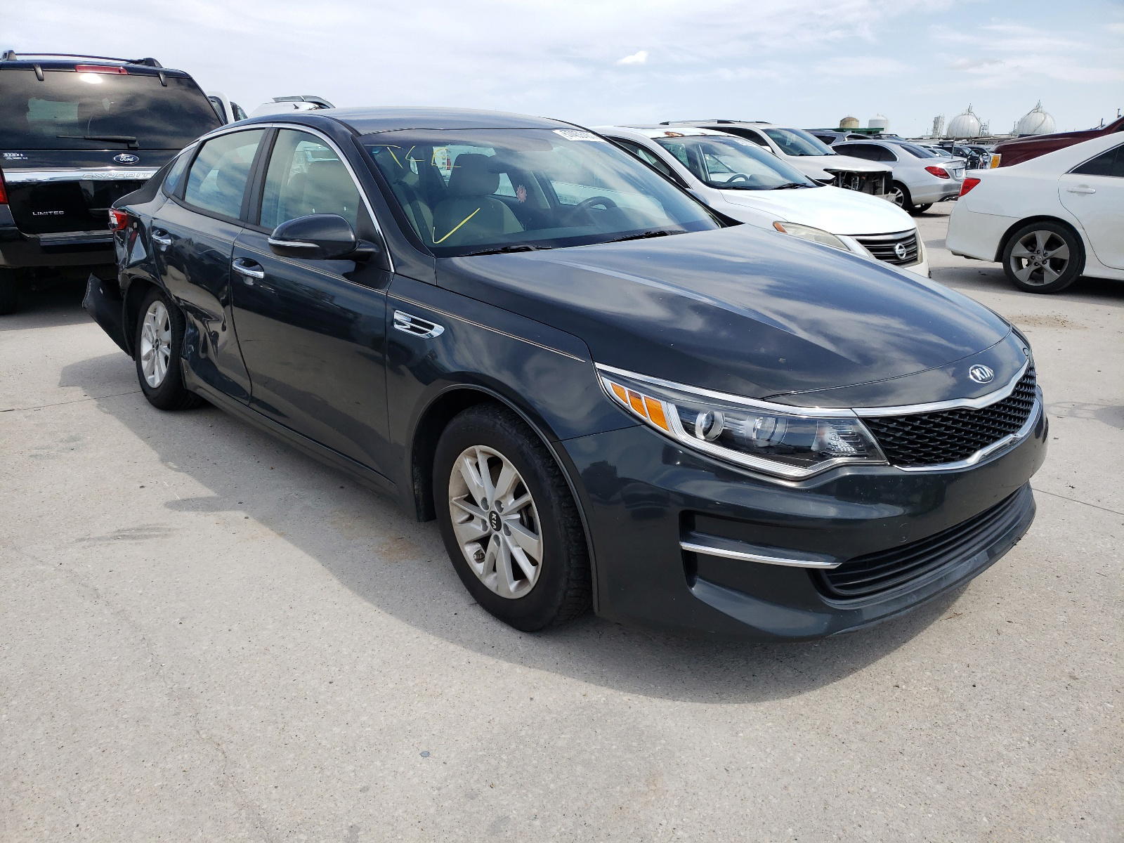 KIA OPTIMA LX 2016 with VIN KNAGT4L35G5076133 - Photo from auction