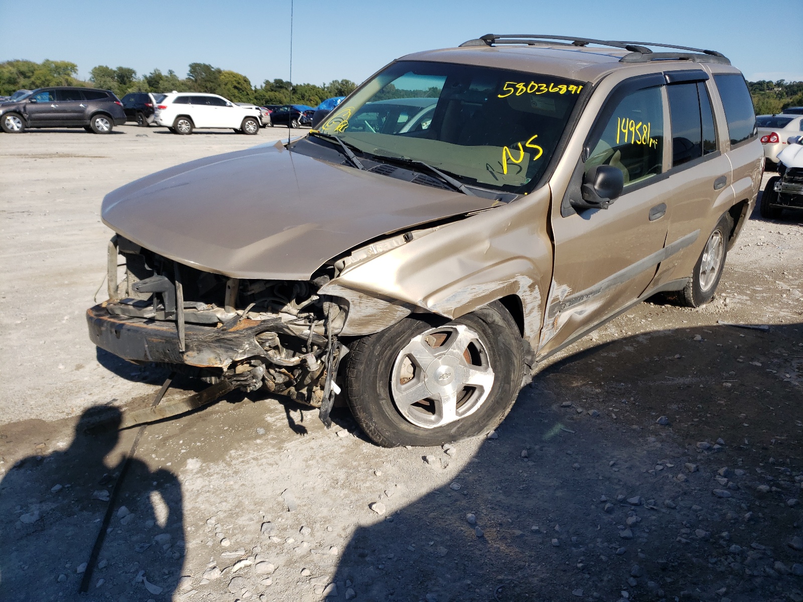 Photo 2 from auction – 2004 CHEVROLET TRAILBLAZE with VIN 1GNDS13S742245507