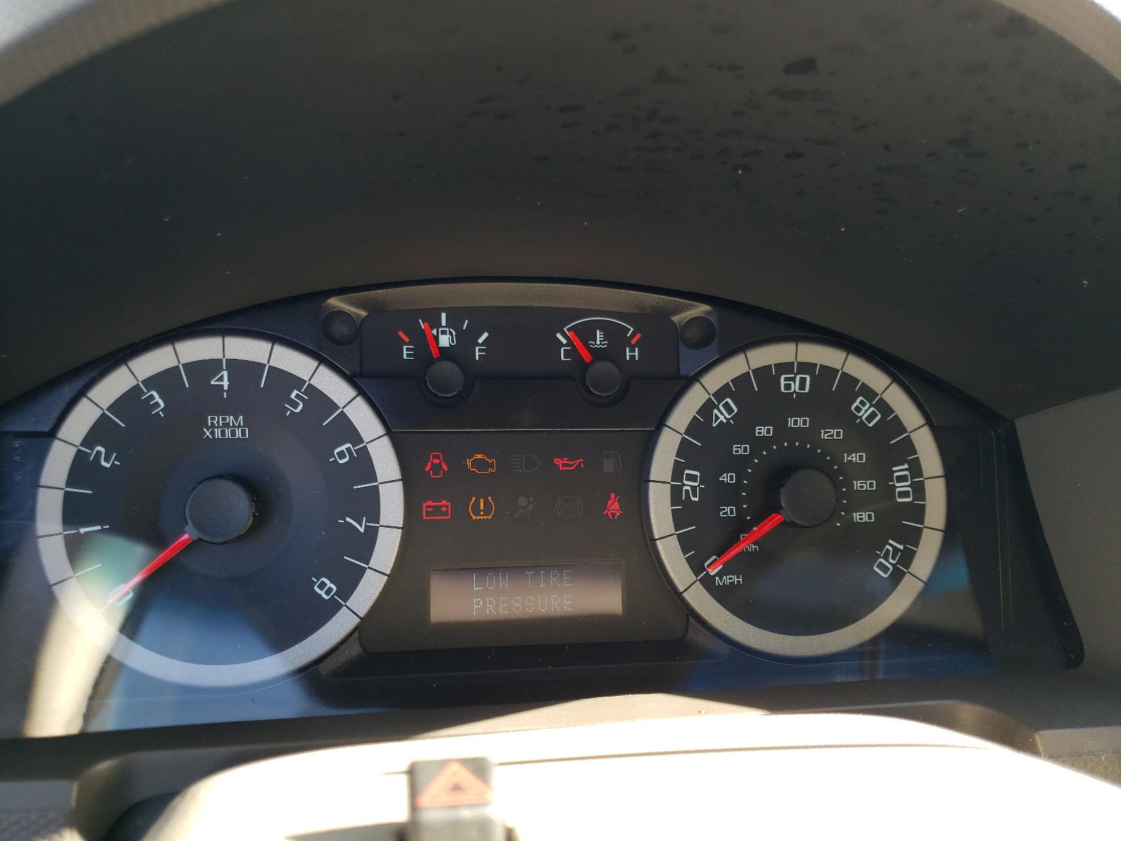 Photo 8 from auction – 2011 FORD ESCAPE XLS with VIN 1FMCU9C74BKA88116