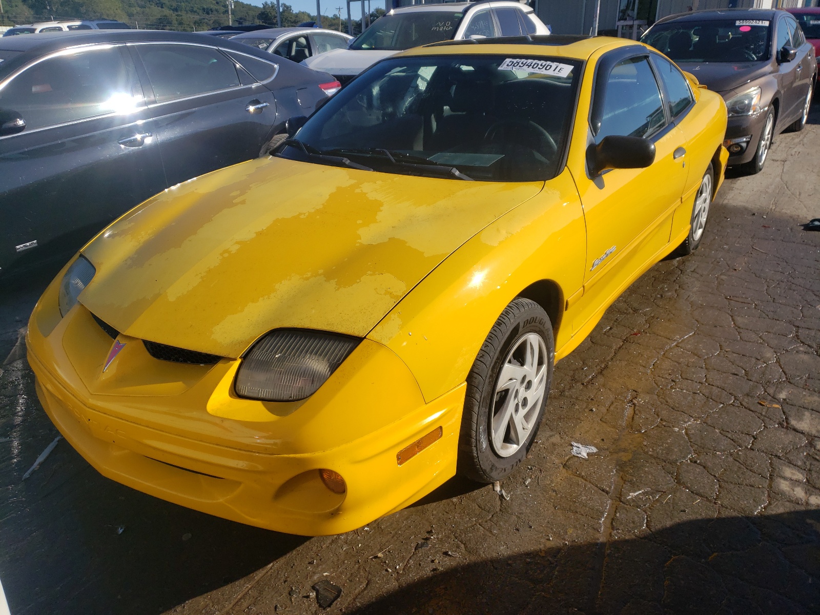 Photo 2 from auction – 2002 PONTIAC SUNFIRE SE with VIN 1G2JB124827488326