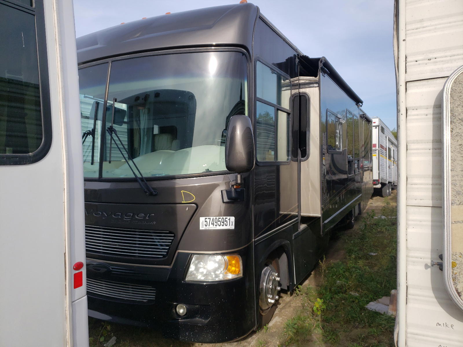 Photo 2 from auction – 2006 GULF STREAM RV with VIN 5B4MPA7G363414862