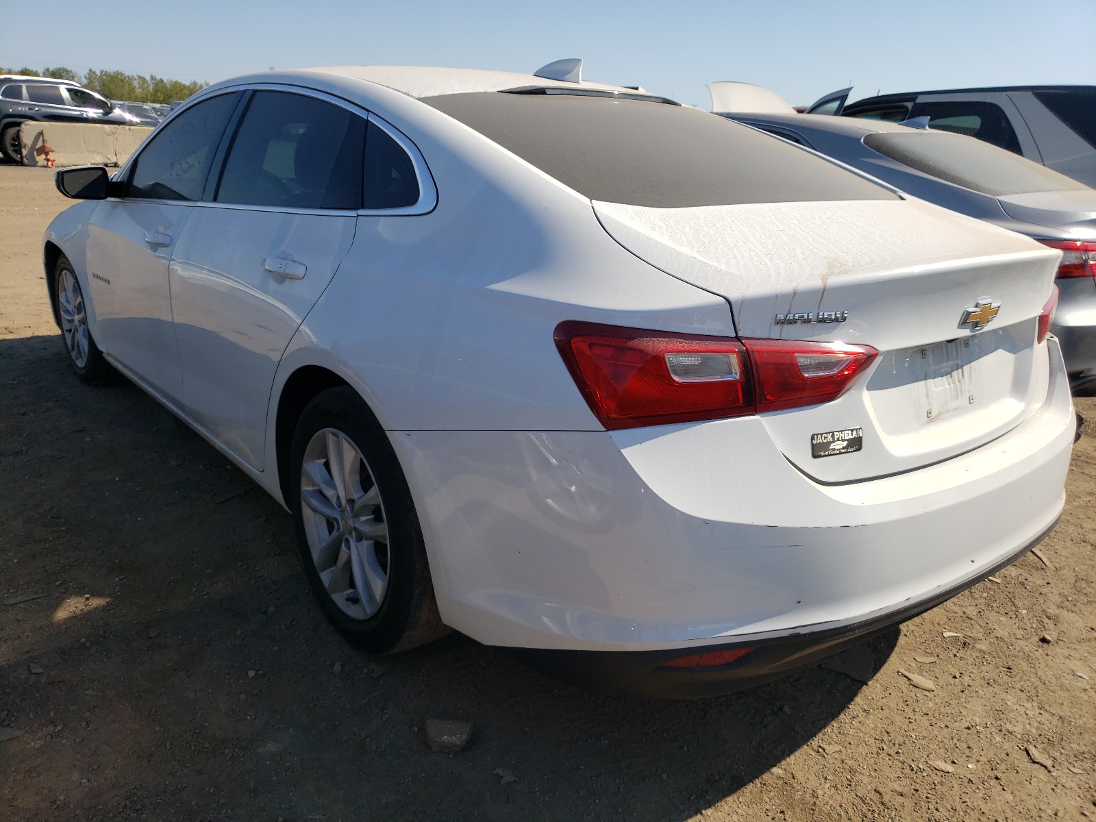 Photo 3 from auction – 2016 CHEVROLET MALIBU LT with VIN 1G1ZE5ST6GF310232