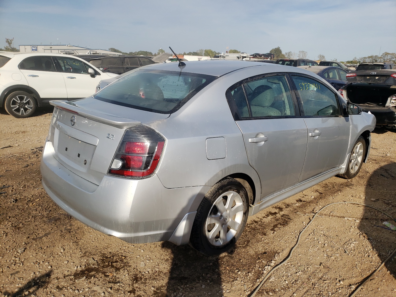 Photo 4 from auction – 2011 NISSAN SENTRA 2.0 with VIN 3N1AB6AP5BL671976