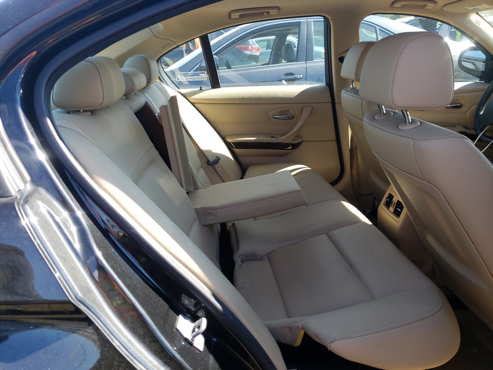 Photo 6 from auction – 2011 BMW 328 XI SUL with VIN WBAPK5C57BA662388