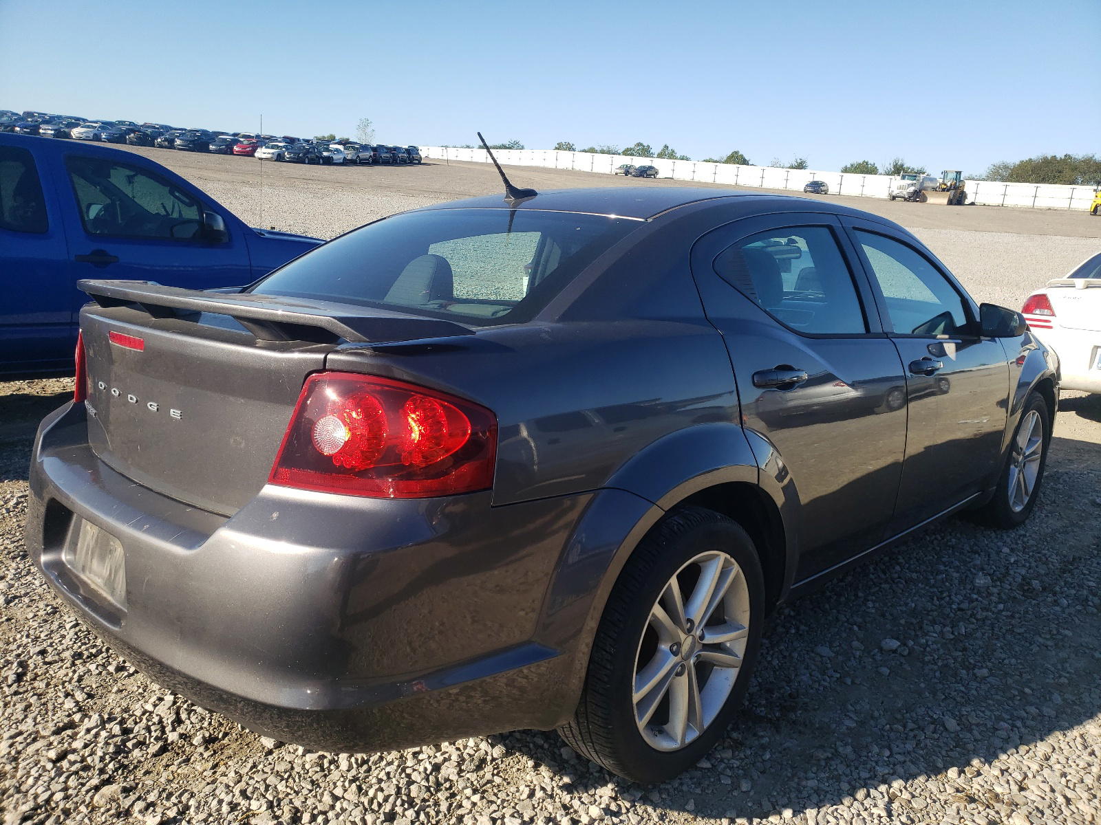 Photo 4 from auction – 2014 DODGE AVENGER SE with VIN 1C3CDZAB3EN181910