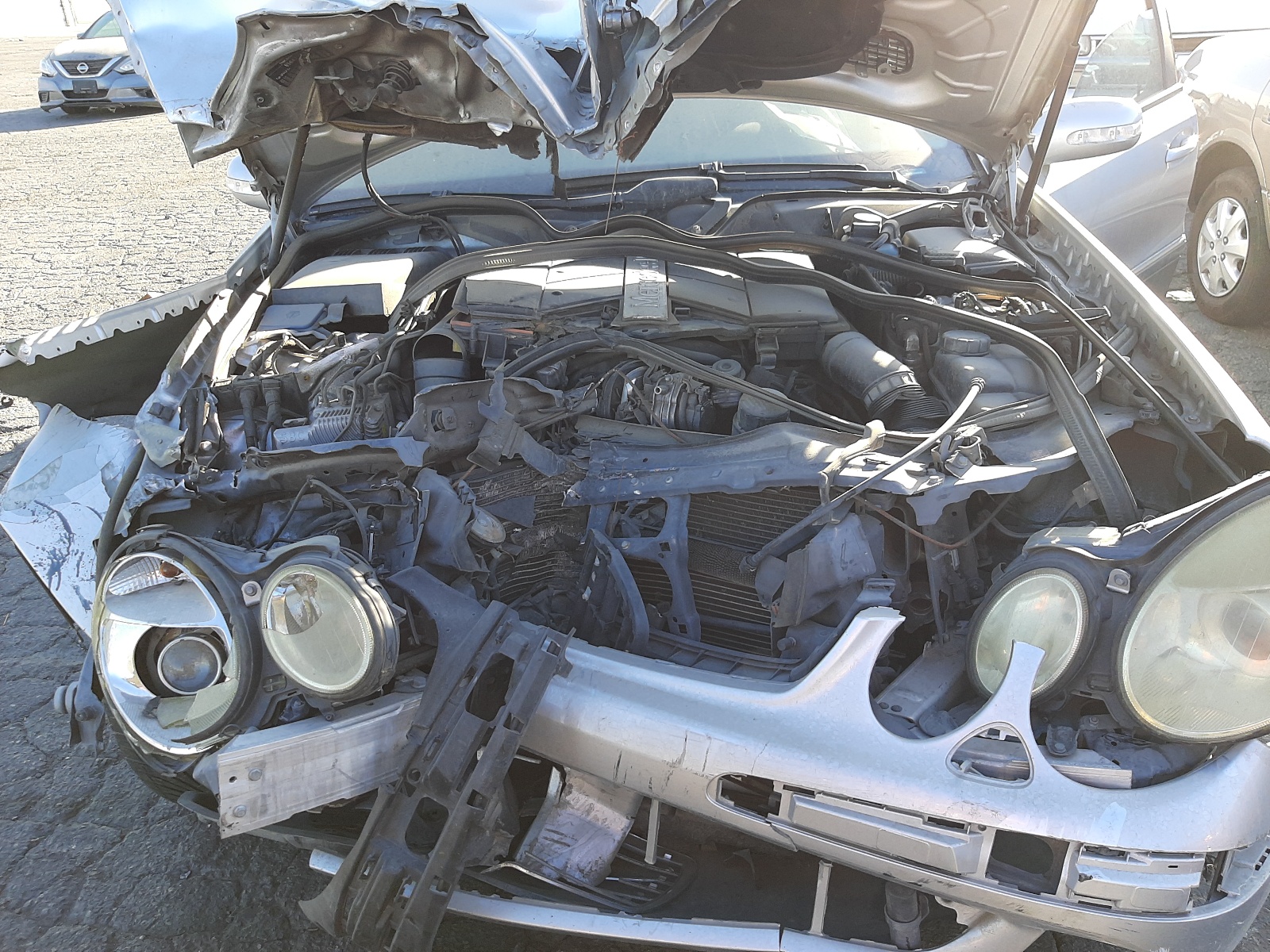 Photo 7 from auction – 2005 MERCEDES-BENZ E 320 with VIN WDBUF65J85A681481