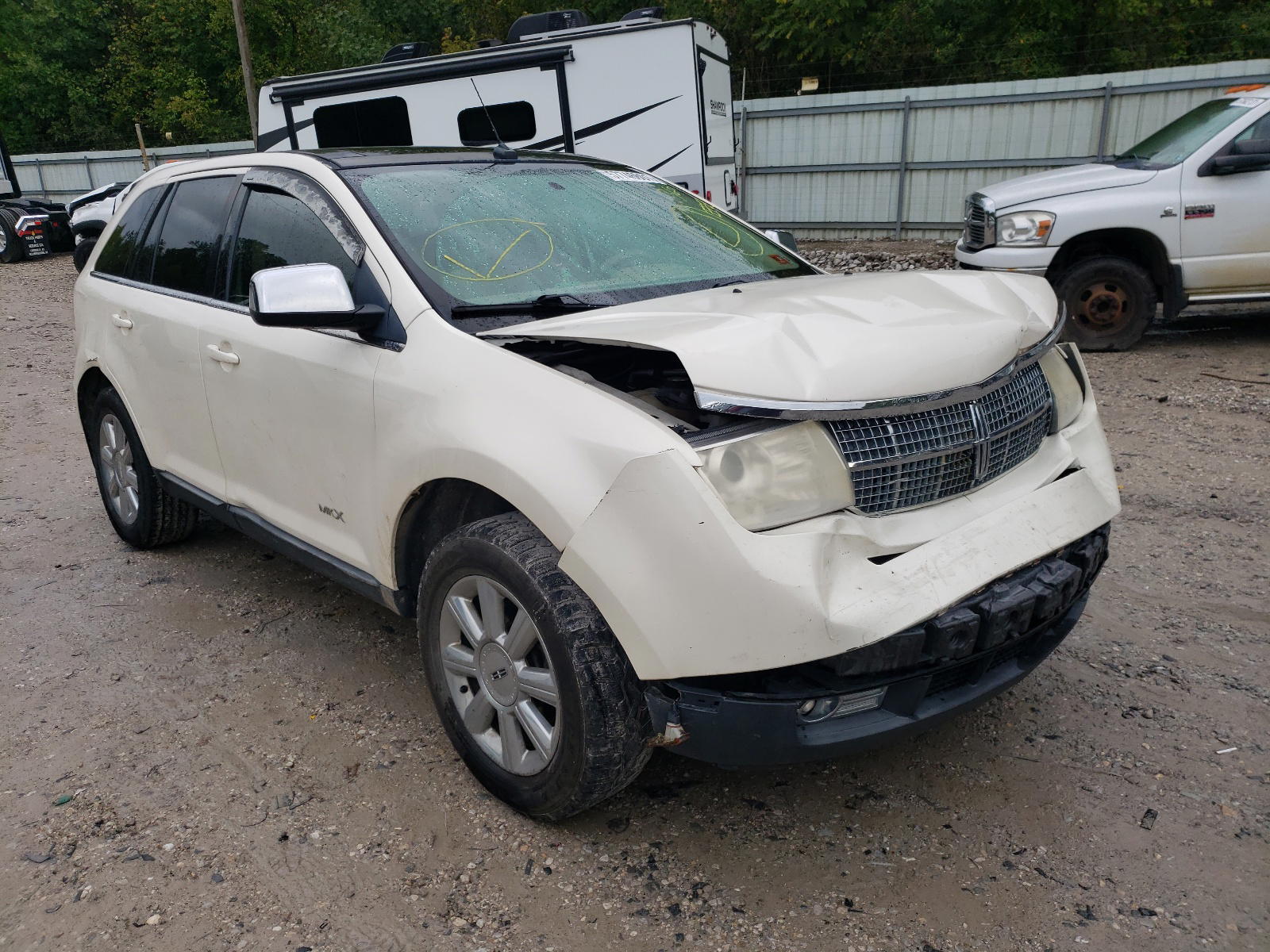 LINCOLN MKX 2007 with VIN 2LMDU68C37BJ27065 - Photo from auction