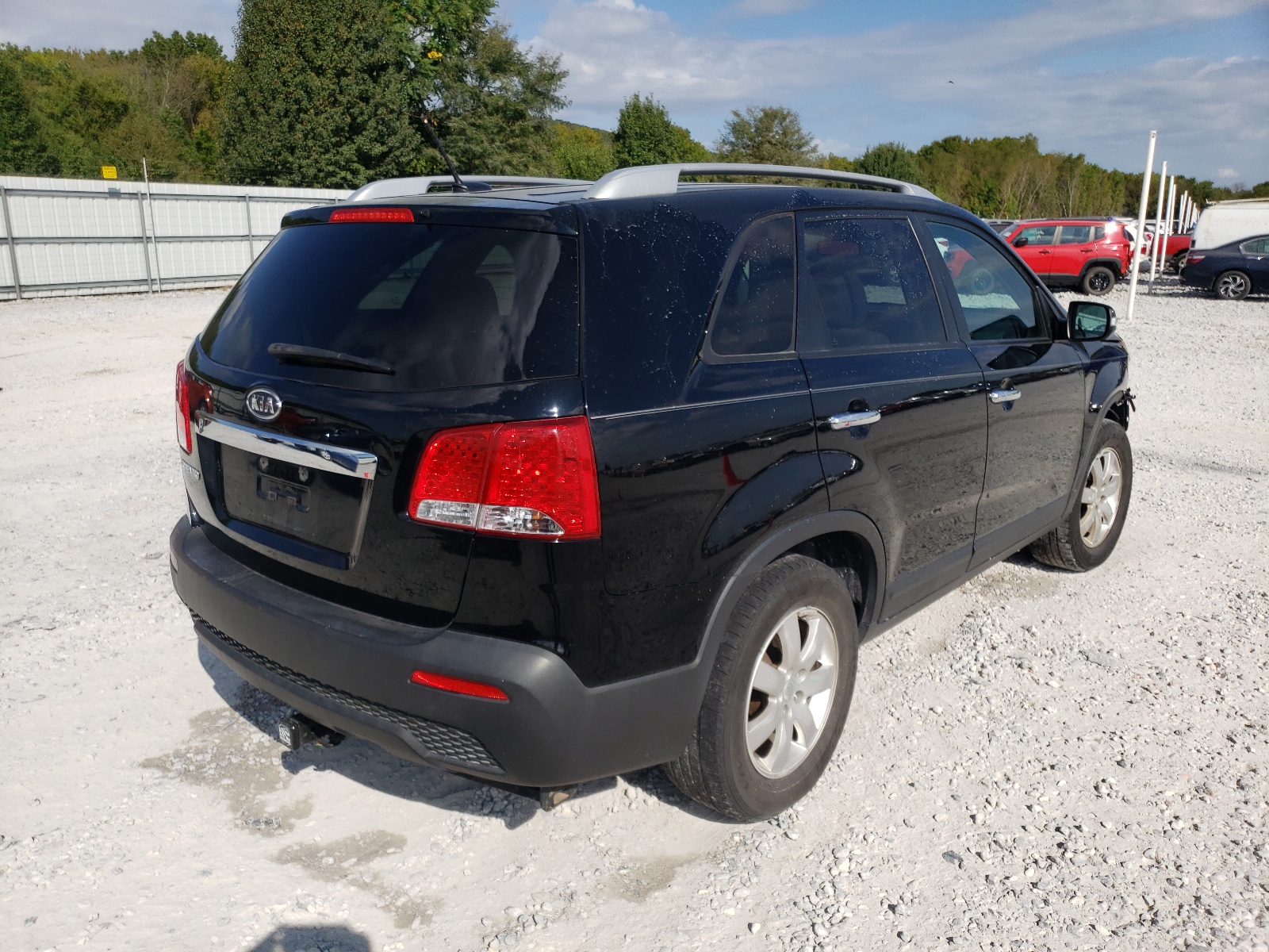 Photo 16 from auction – 2011 KIA SORENTO BA with VIN 5XYKT4A22BG158988