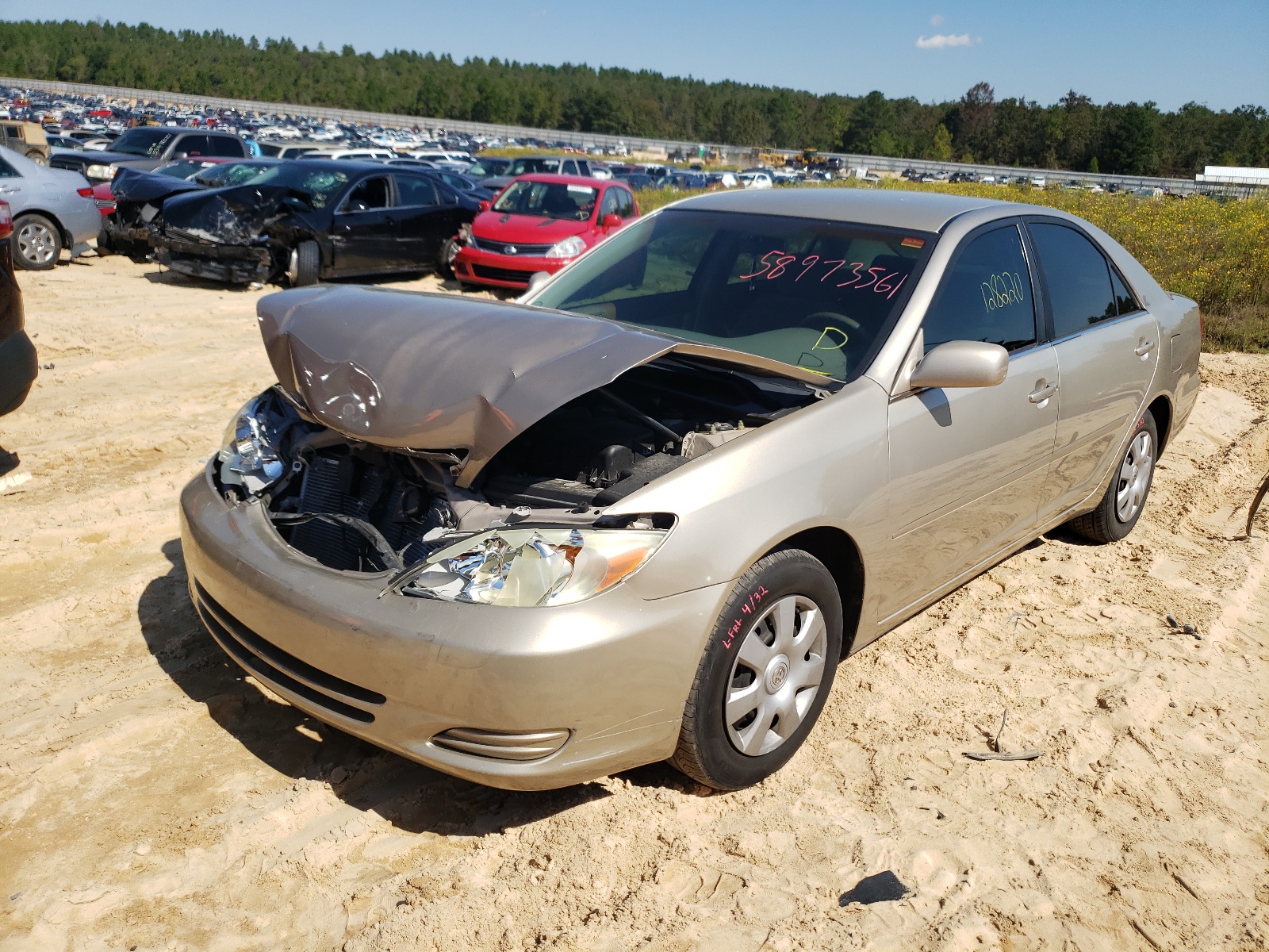 Photo 2 from auction – 2004 TOYOTA CAMRY LE with VIN 4T1BE32K24U925500
