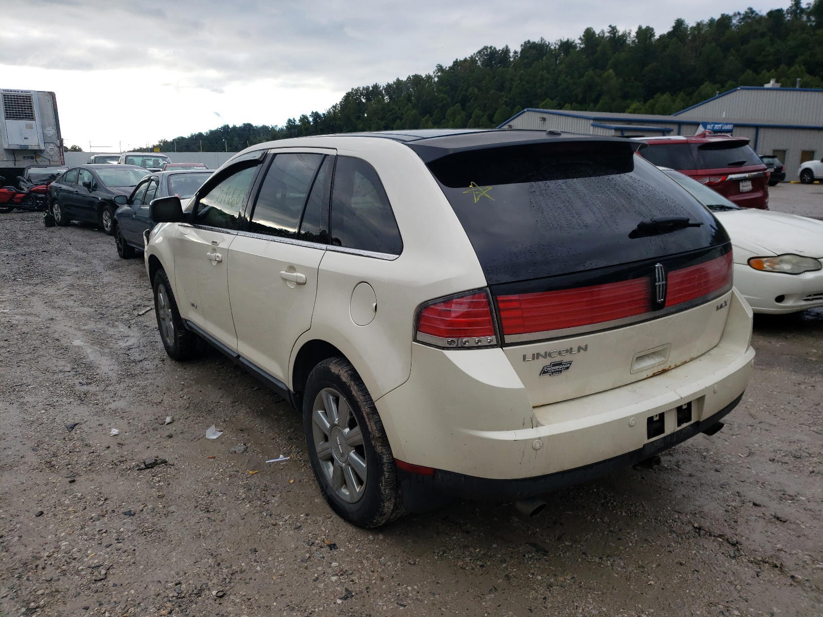 Photo 3 from auction – 2007 LINCOLN MKX with VIN 2LMDU68C37BJ27065