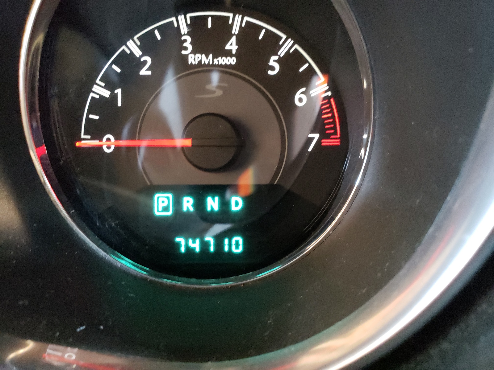 Photo 8 from auction – 2014 CHRYSLER 200 TOURIN with VIN 1C3CCBBB2EN131881