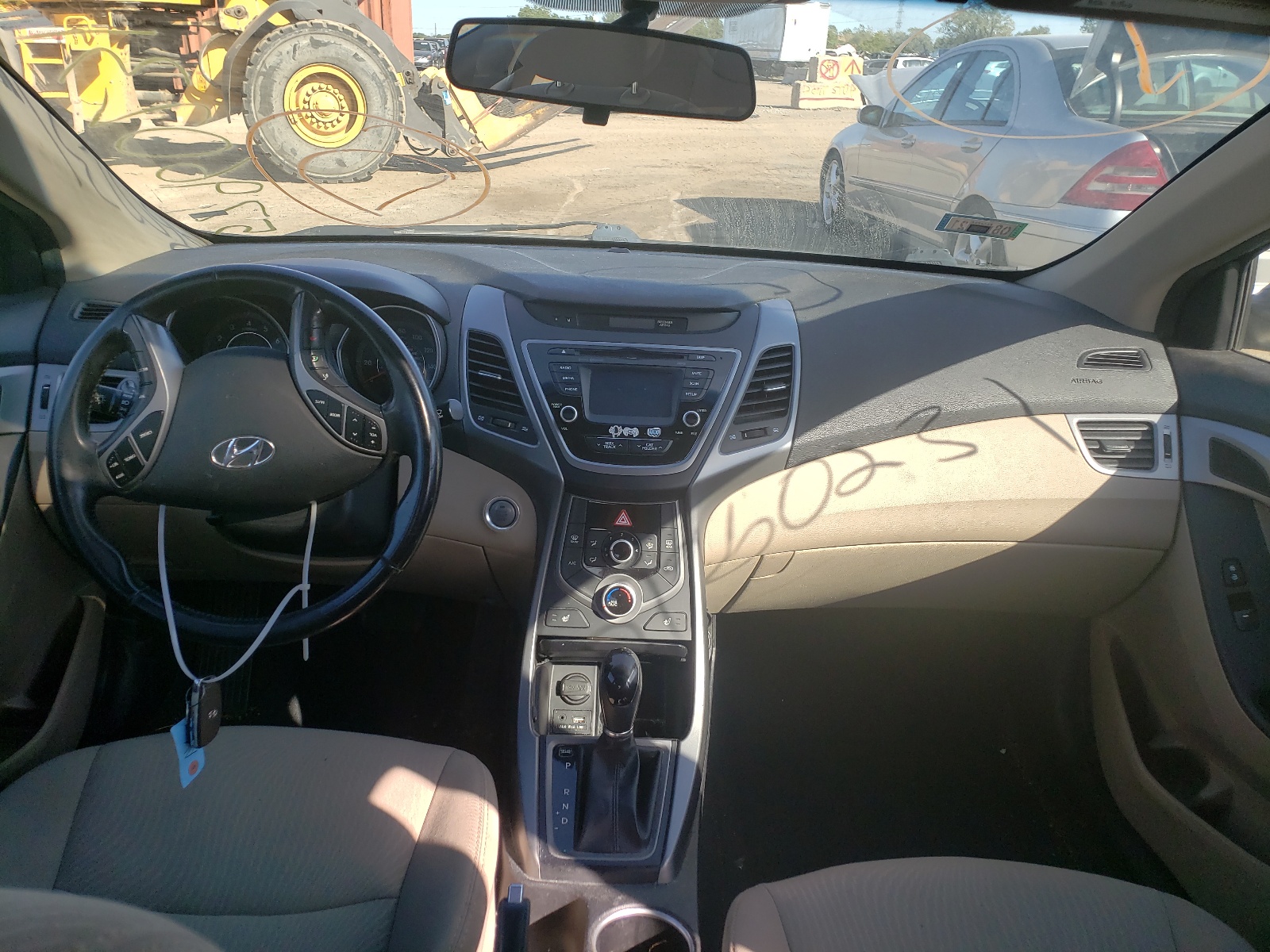 Photo 9 from auction – 2016 HYUNDAI ELANTRA SE with VIN 5NPDH4AE7GH771564