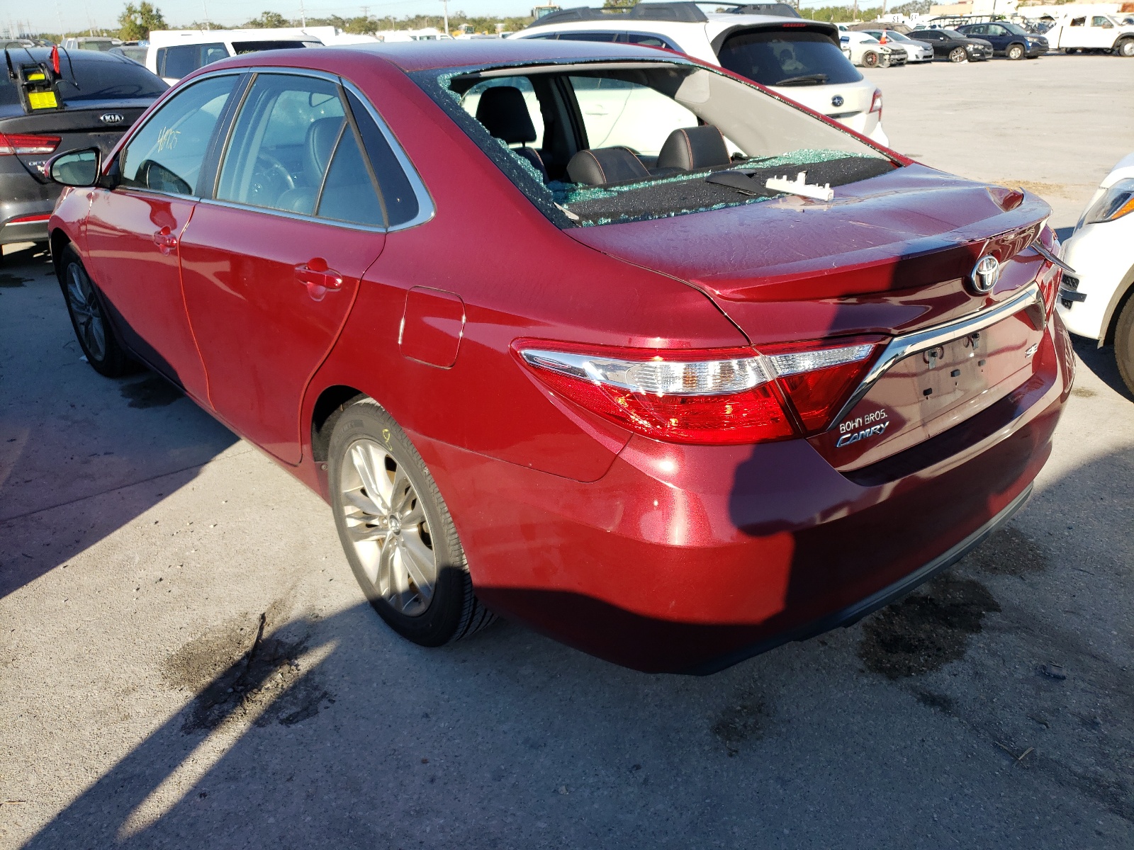 Photo 3 from auction – 2016 TOYOTA CAMRY LE with VIN 4T1BF1FK2GU613855