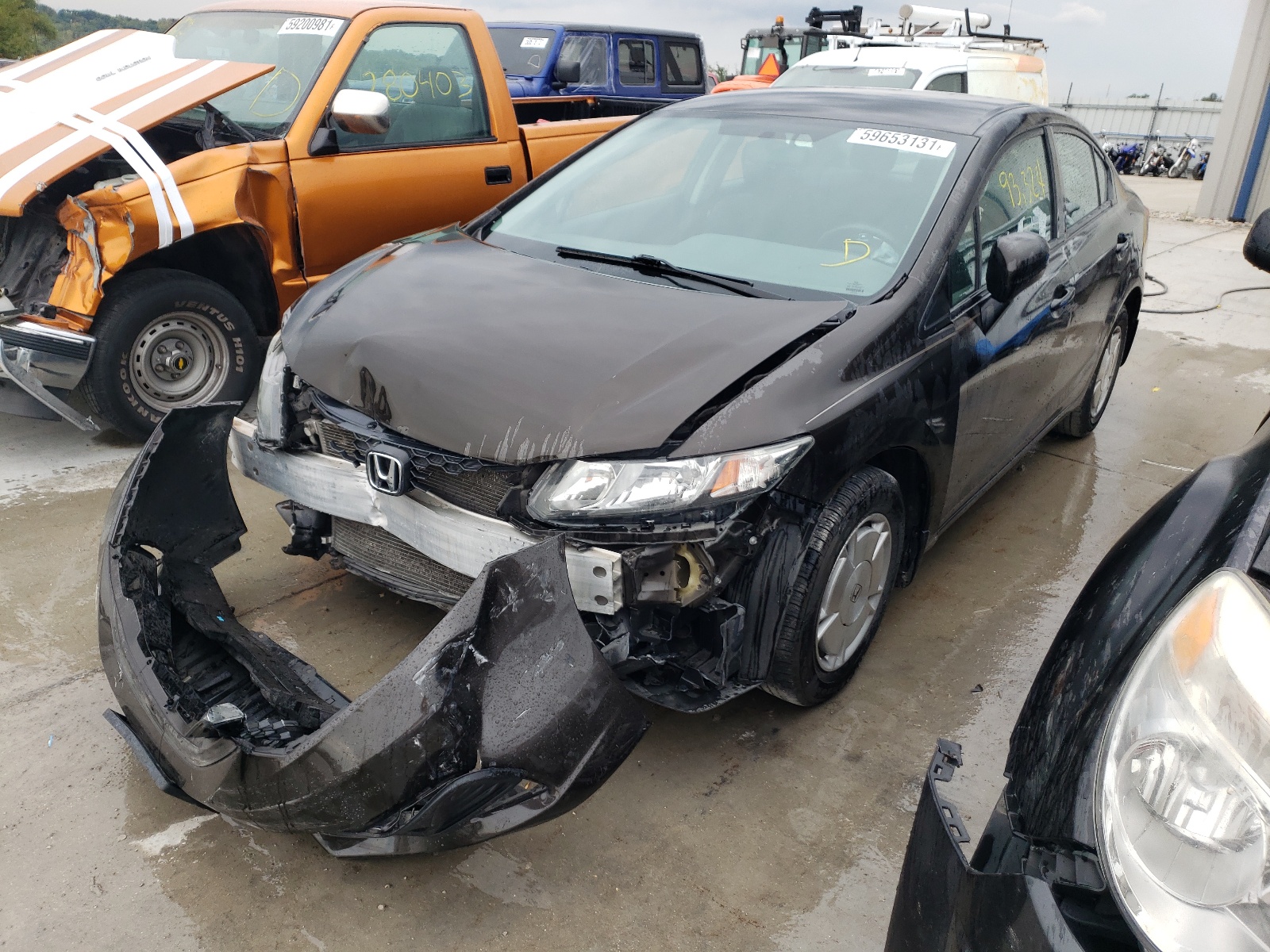 Photo 2 from auction – 2014 HONDA CIVIC HF with VIN 2HGFB2F68EH510774