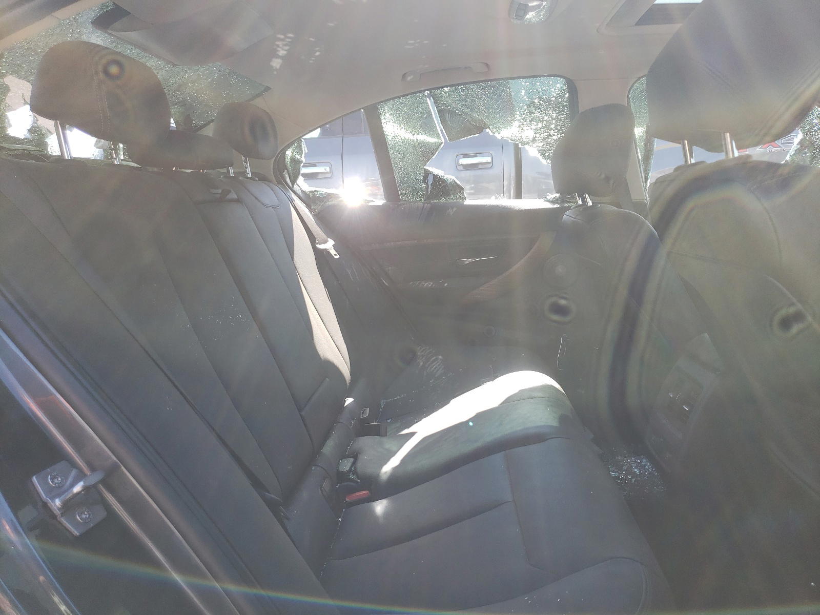 Photo 6 from auction – 2013 BMW 335 XI with VIN WBA3B9C53DF586552