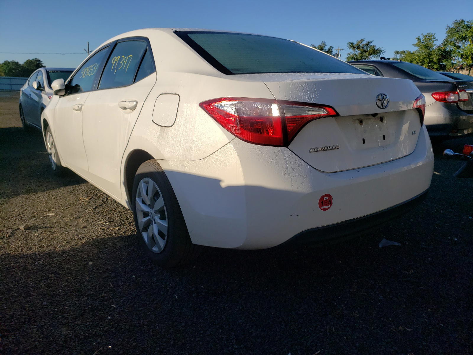 Photo 3 from auction – 2014 TOYOTA COROLLA L with VIN 2T1BURHEXEC206165