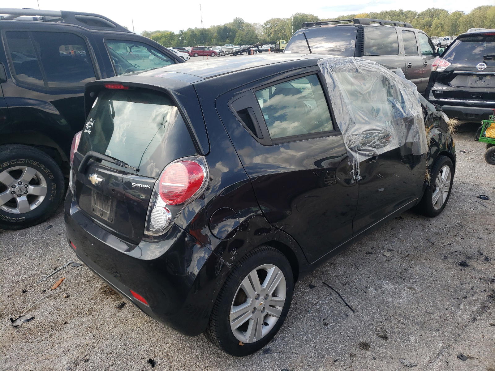 Photo 4 from auction – 2015 CHEVROLET SPARK with VIN KL8CB6S97FC811476