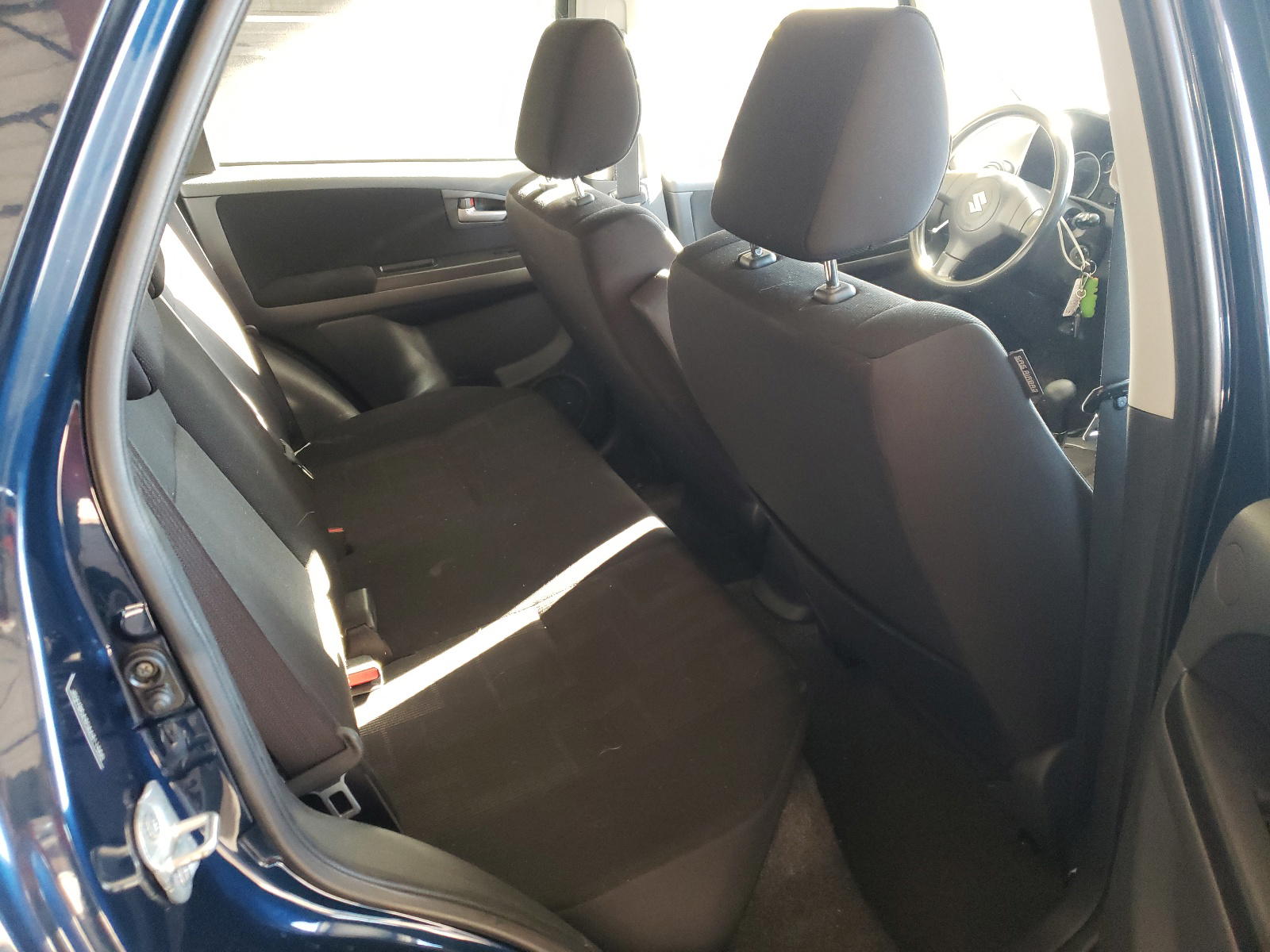 Photo 6 from auction – 2010 SUZUKI SX4 with VIN JS2YB5A30A6311550