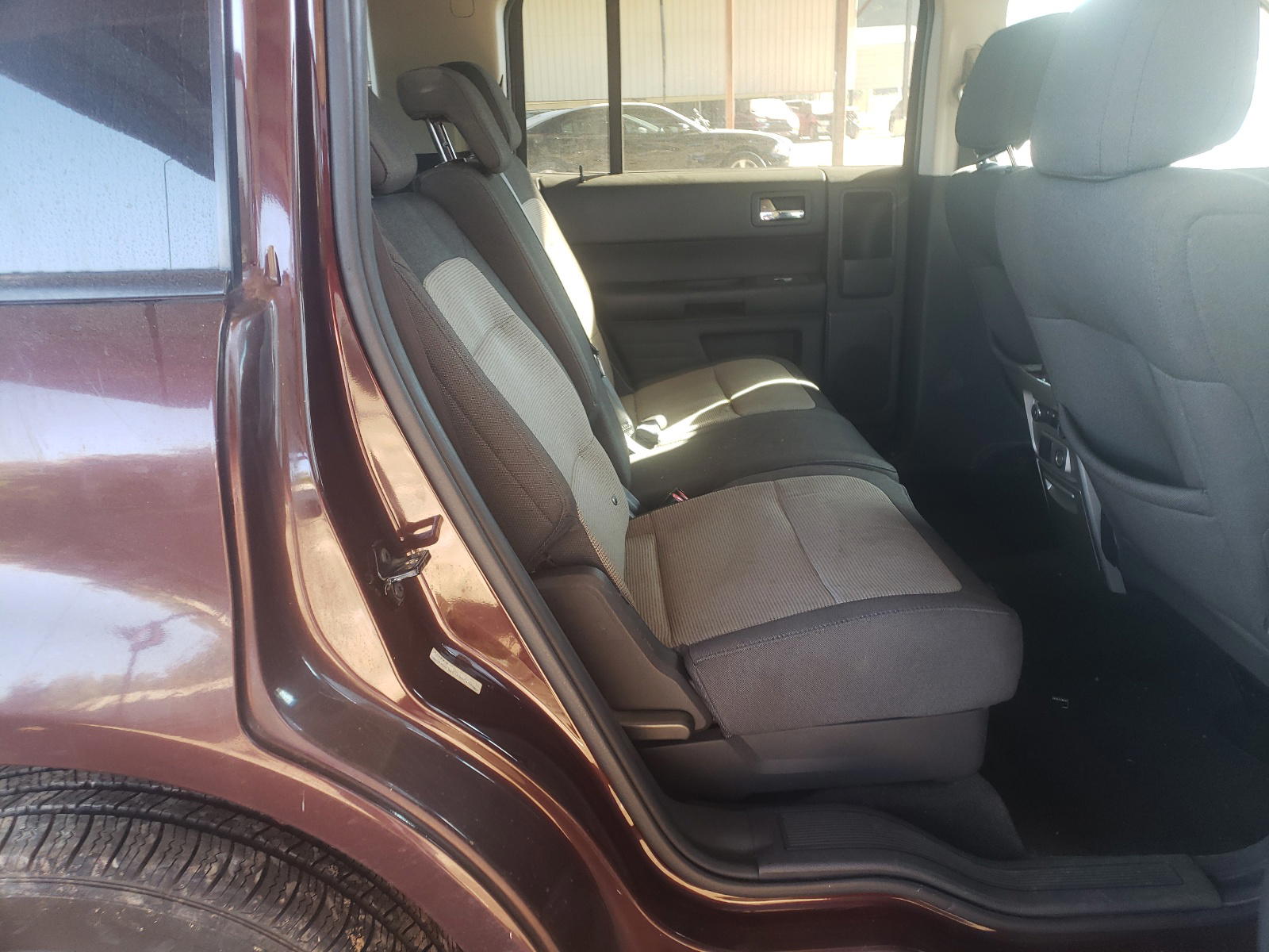 Photo 6 from auction – 2010 FORD FLEX SE with VIN 2FMGK5BC1ABD01496