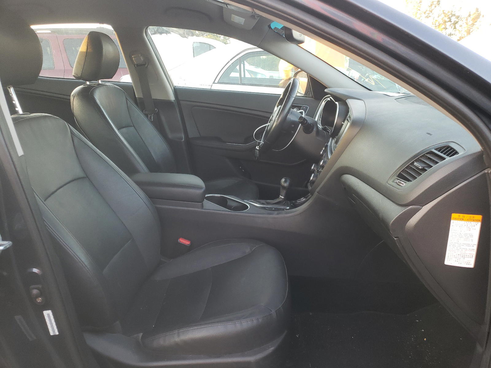 Photo 5 from auction – 2014 KIA OPTIMA HYB with VIN KNAGN4AD1E5075130