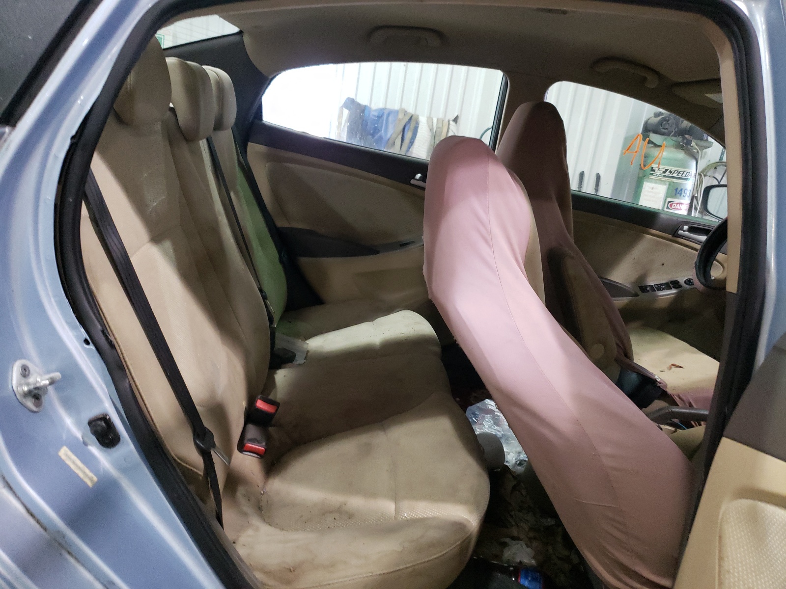 Photo 6 from auction – 2013 HYUNDAI ACCENT GLS with VIN KMHCT4AE8DU318464