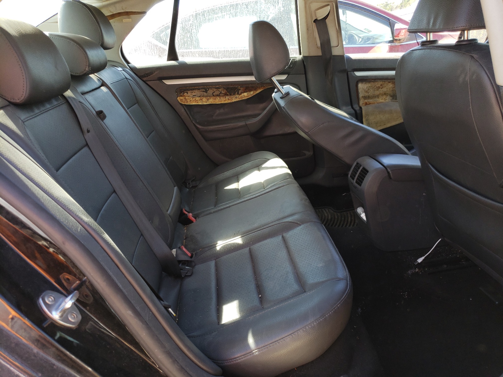 Photo 6 from auction – 2009 VOLKSWAGEN JETTA WOLF with VIN 3VWRJ71K59M017896