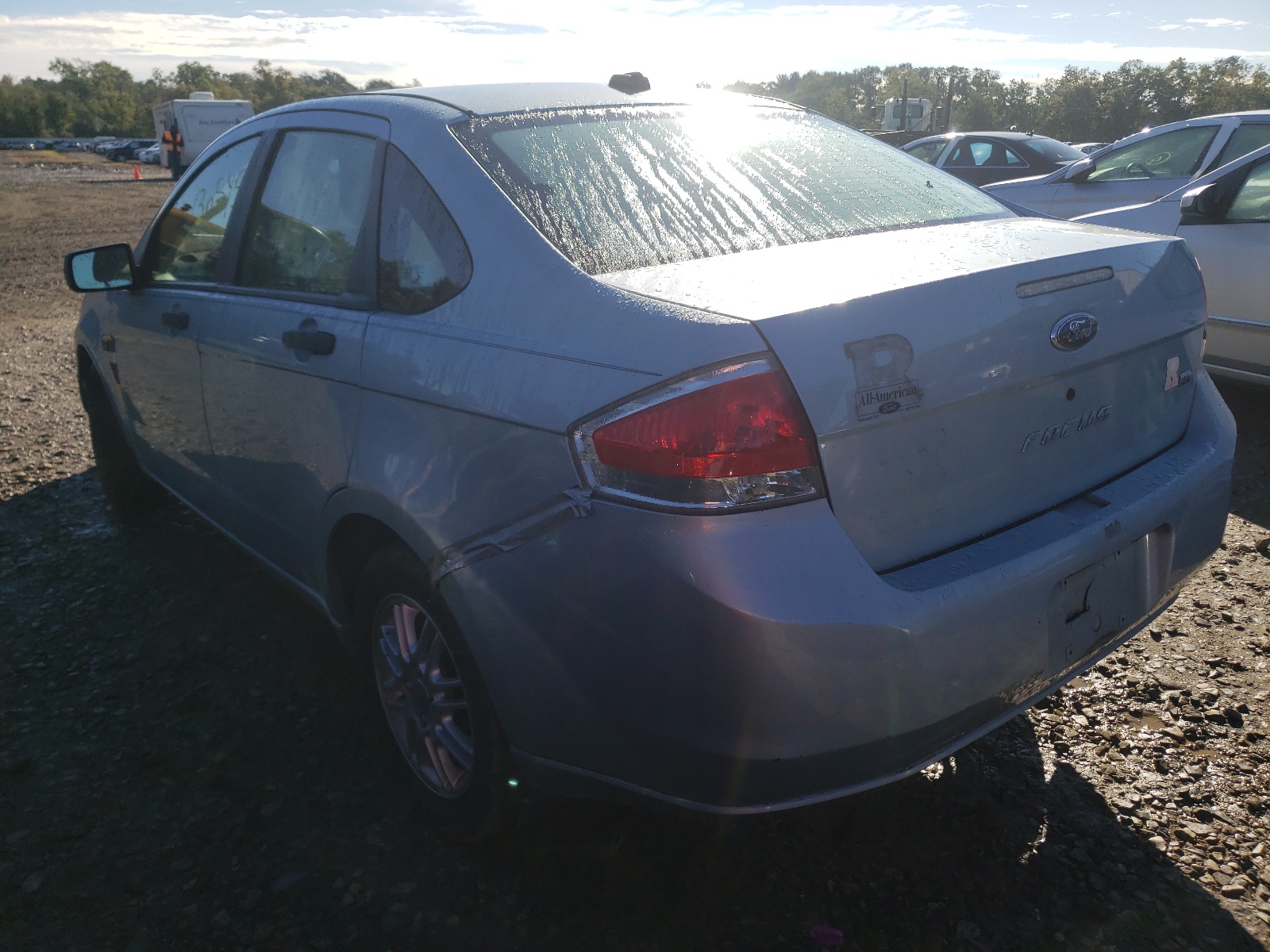 Photo 3 from auction – 2008 FORD FOCUS SE with VIN 1FAHP35N78W236759