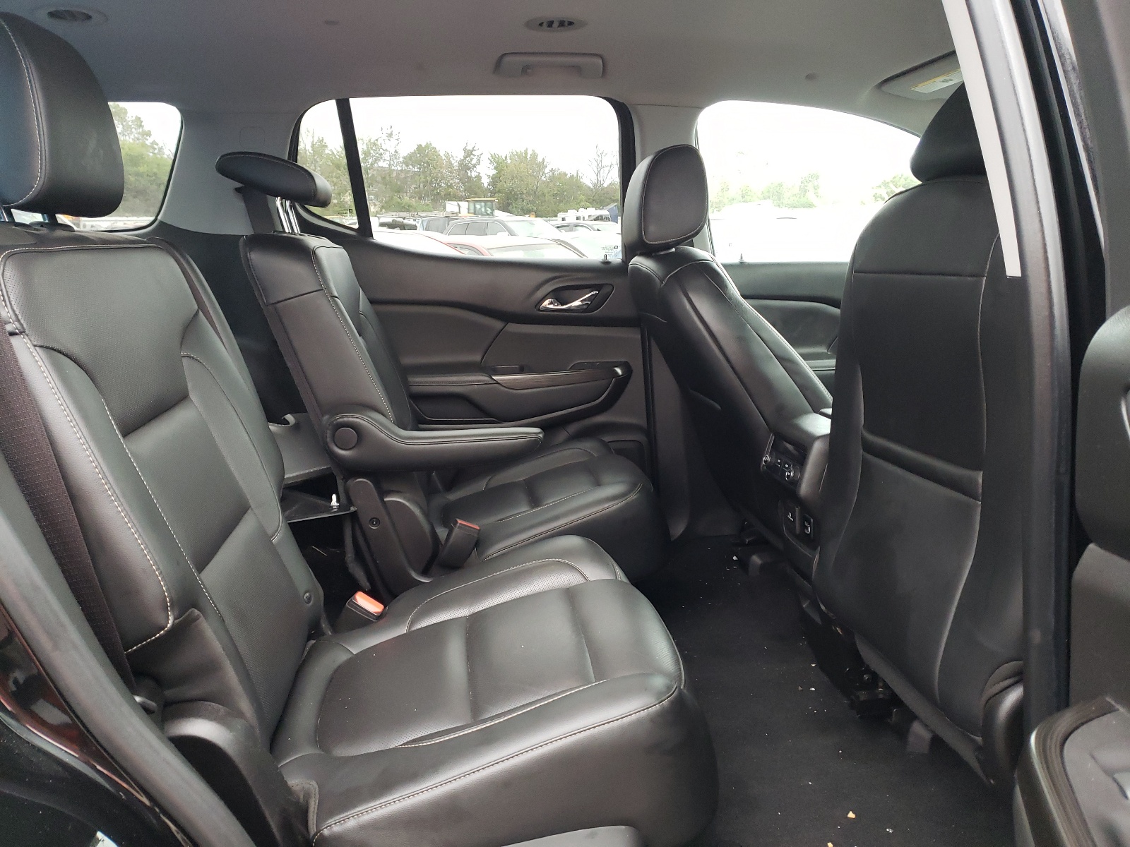 Photo 6 from auction – 2018 GMC ACADIA SLT with VIN 1GKKNULS7JZ175894