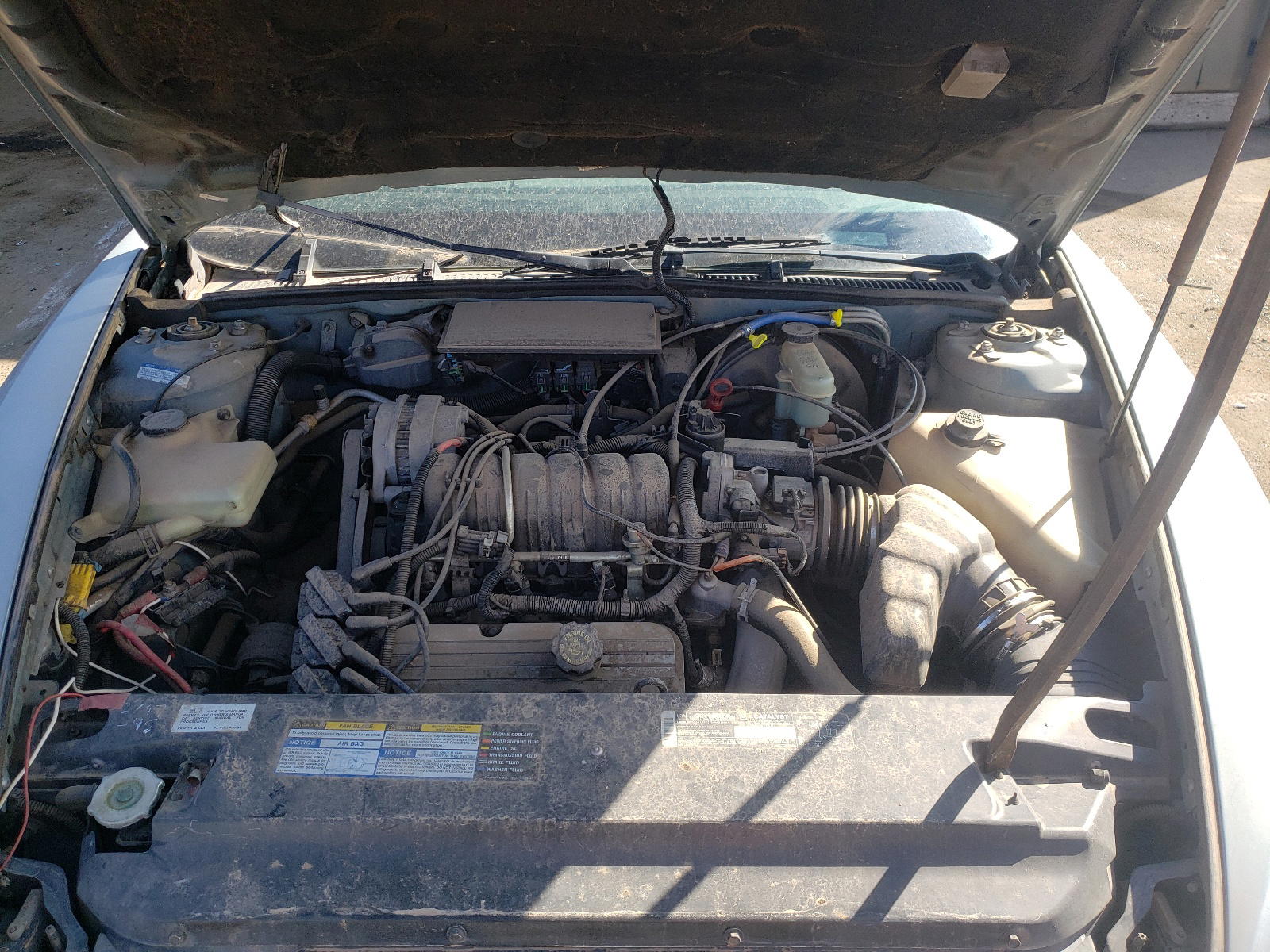 Photo 7 from auction – 1995 BUICK RIVIERA with VIN 1G4GD22K5S4729020