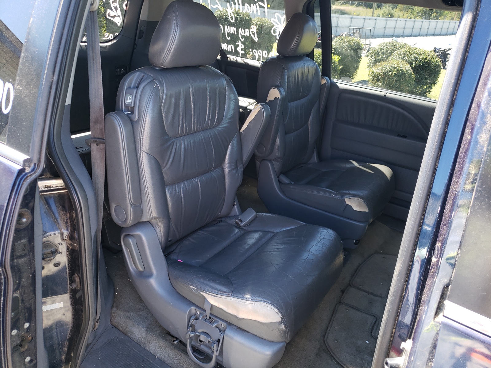 Photo 6 from auction – 2005 HONDA ODYSSEY EX with VIN 5FNRL38705B088297