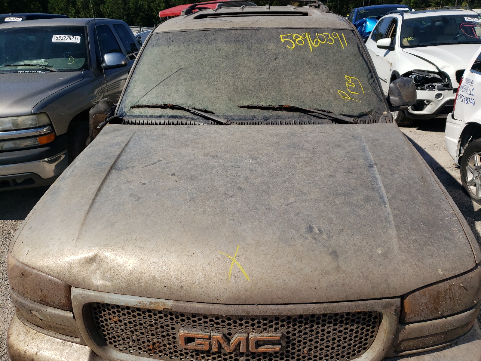 Photo 7 from auction – 2000 GMC YUKON with VIN 1GKEK13T8YJ164554