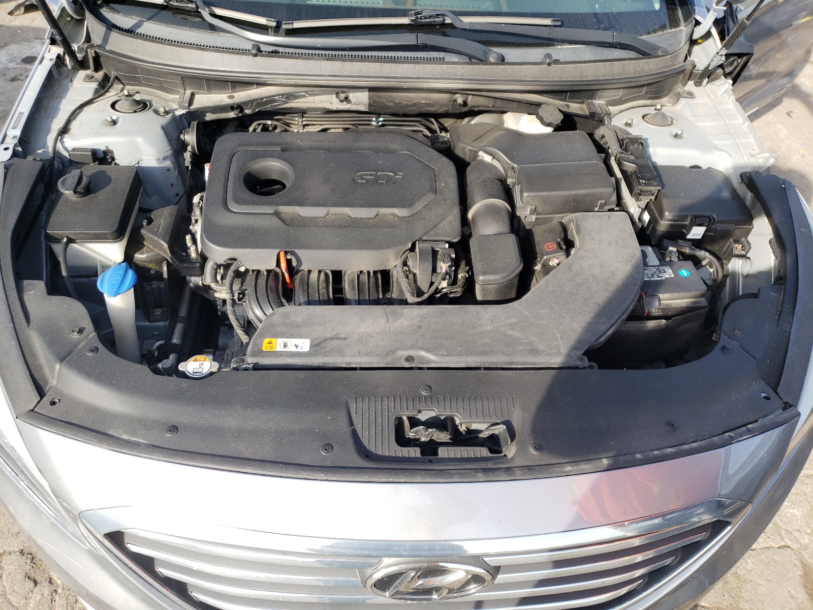 Photo 7 from auction – 2015 HYUNDAI SONATA SE with VIN 5NPE24AF7FH009302