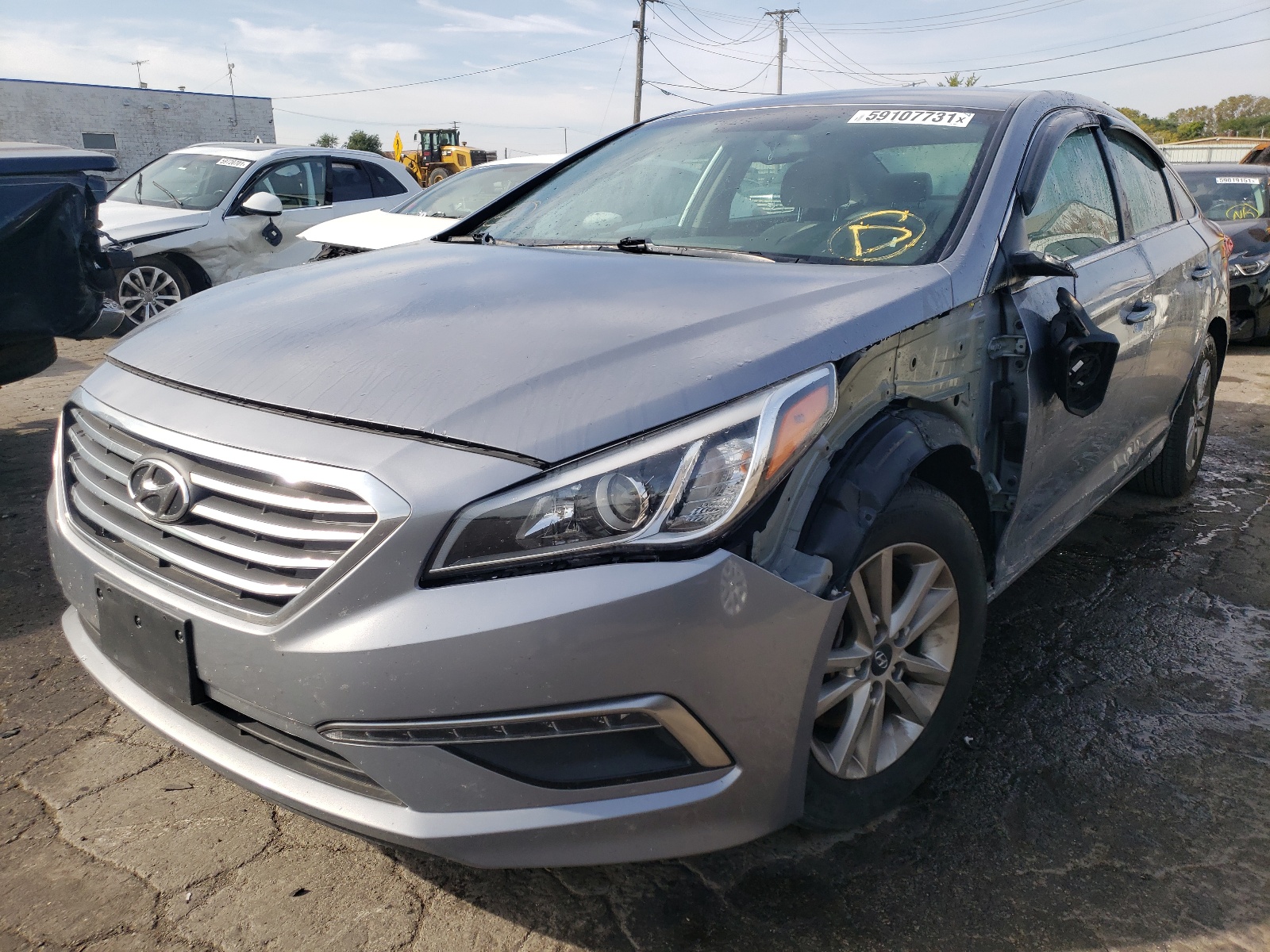 Photo 2 from auction – 2015 HYUNDAI SONATA SE with VIN 5NPE24AF7FH009302