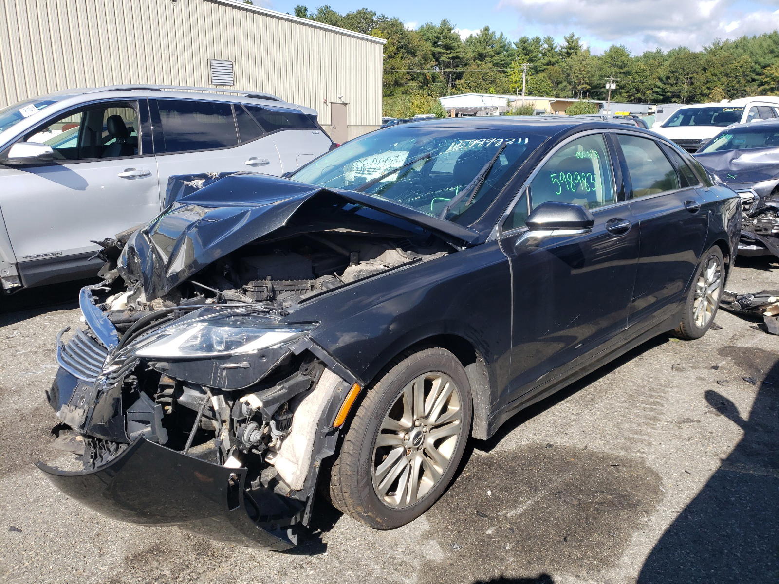 Photo 2 from auction – 2014 LINCOLN MKZ with VIN 3LN6L2J91ER819242