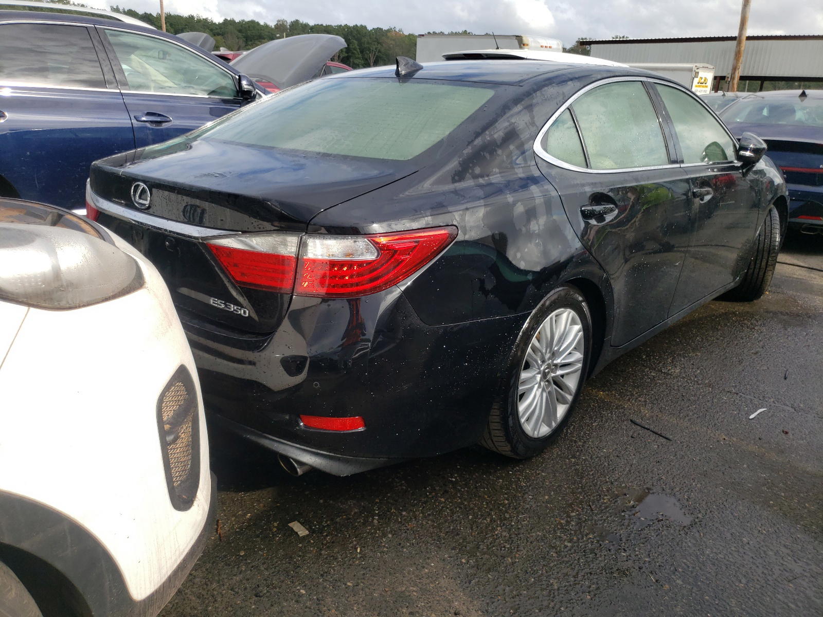 Photo 4 from auction – 2015 LEXUS ES 350 with VIN JTHBK1GG8F2183722