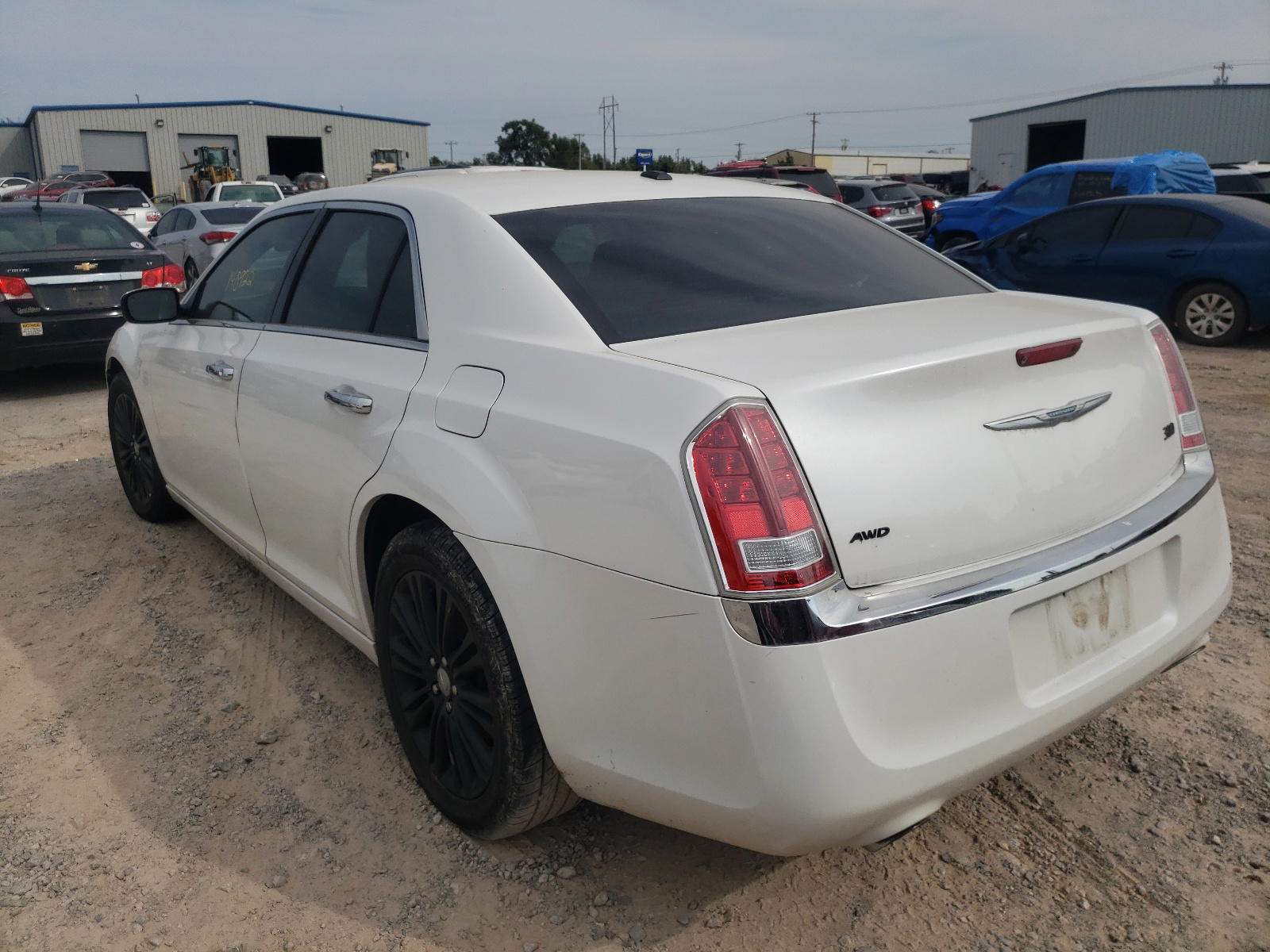 Photo 3 from auction – 2012 CHRYSLER 300 LIMITE with VIN 2C3CCAHG7CH313806