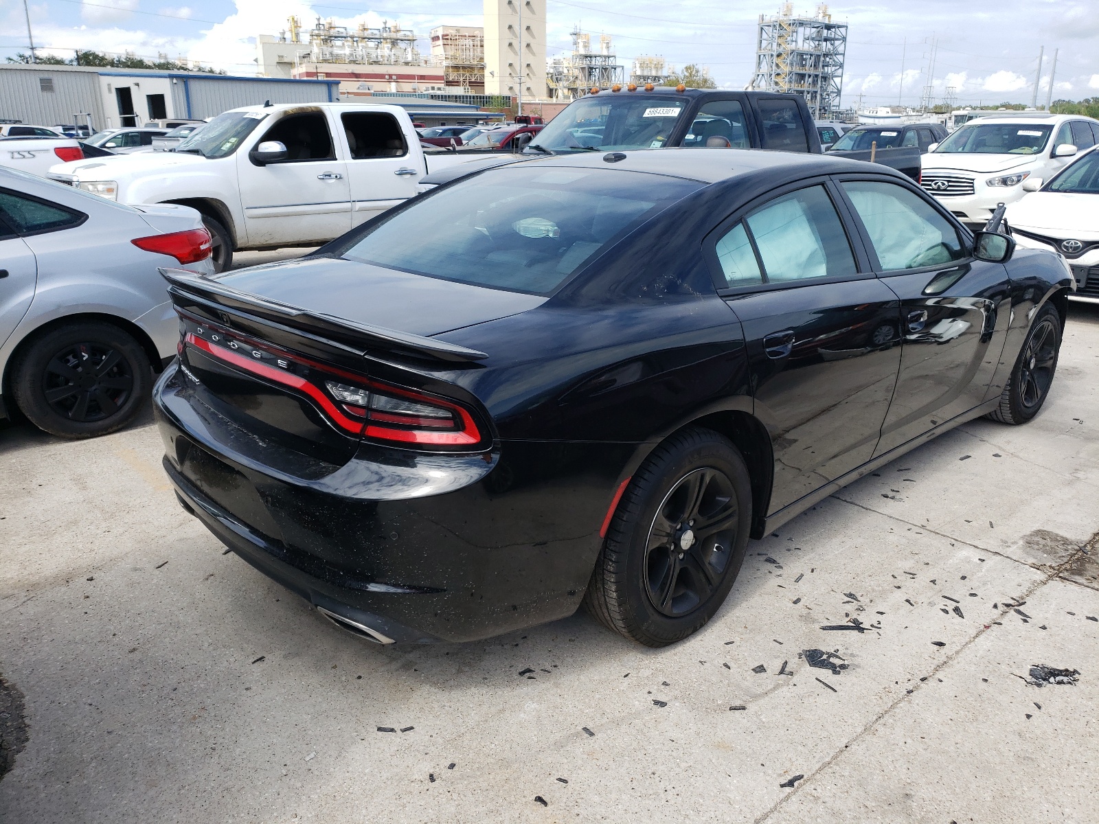 Photo 4 from auction – 2019 DODGE CHARGER SX with VIN 2C3CDXBG2KH743606