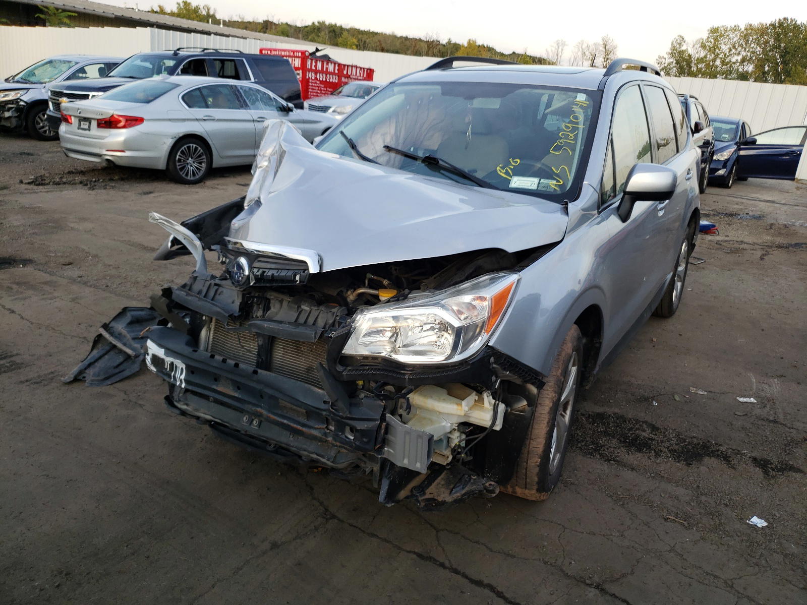 Photo 2 from auction – 2015 SUBARU FORESTER 2 with VIN JF2SJADC1FH420863